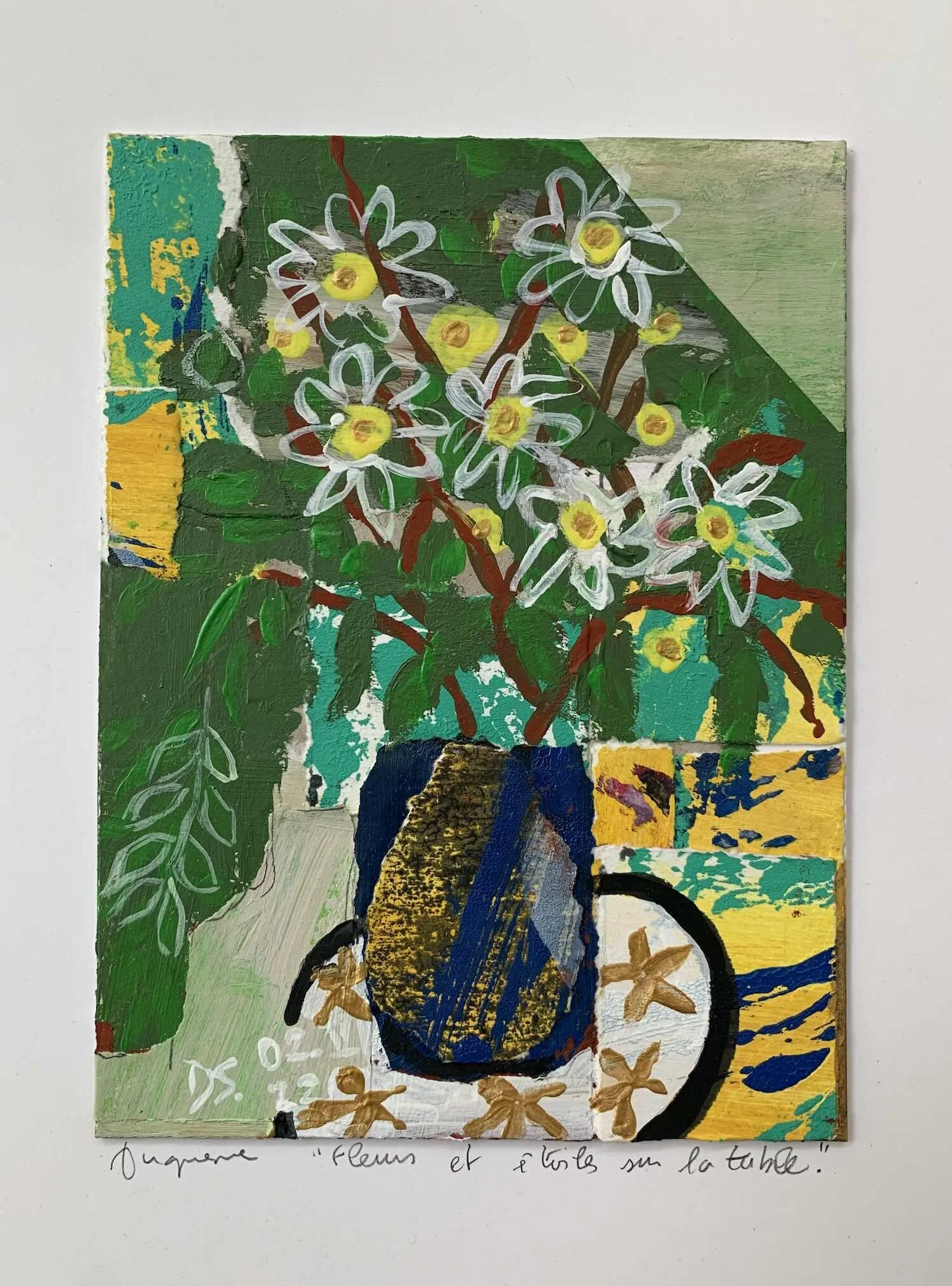 Fleurs et étoiles sur la table