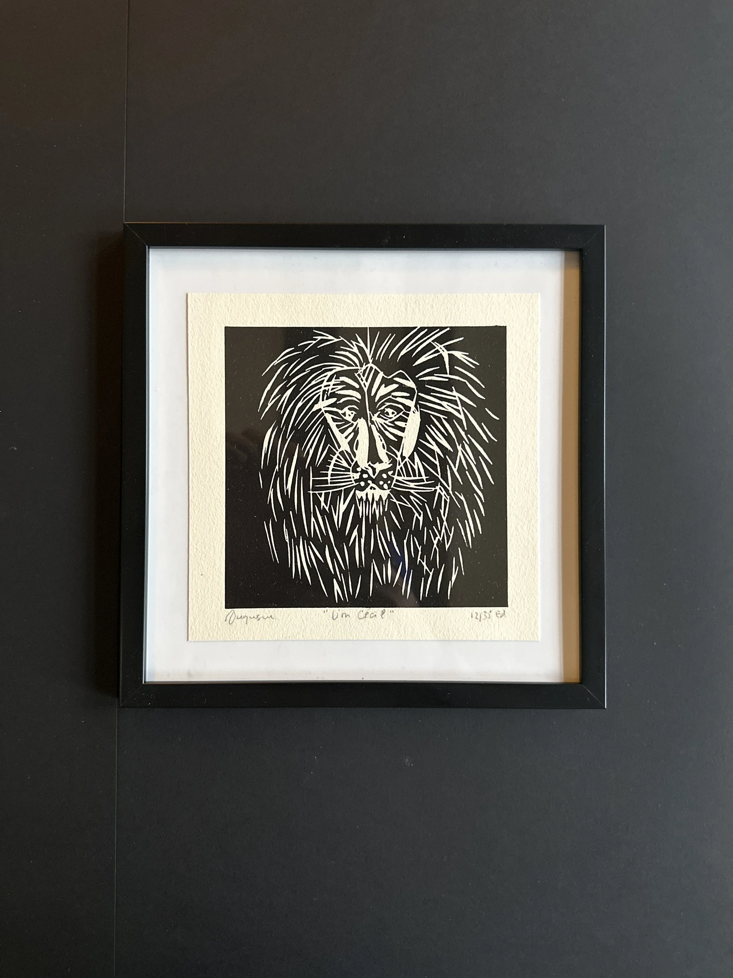 "Lion Cécil"
16 x 16 cm (6.29 x 6.29 inches)
Edition numérotée et signée, 35 exemplaires
Papier aquarelle 210 gr.
Prix : 20 €