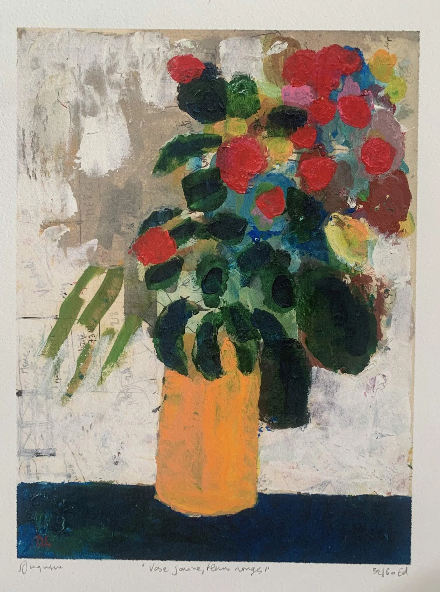 Vase jaune, fleurs rouges 3.jpg