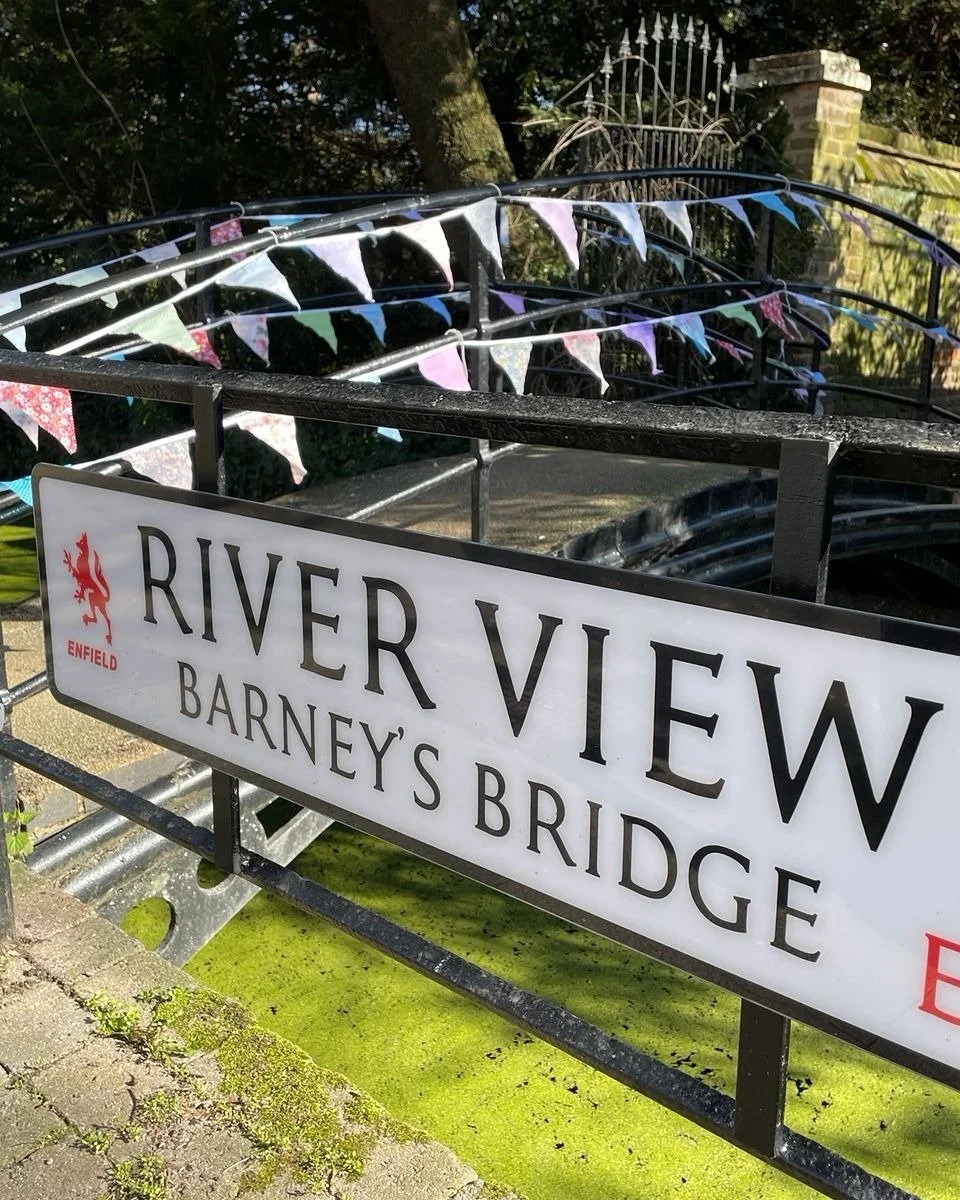 Thank you to everyone who came along to celebrate the officially opening of Barney's Bridge! The blue skies and sunshine perfectly complimented Pam Peko-Smith's beautiful jazz performance. We were grateful to have been joined by @loveyourdoorstep and