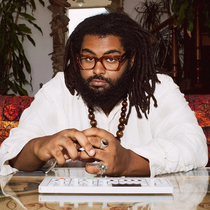 British-Sudanese Musician, Elmiene, Isn’t Just Making Sounds for Anyone…