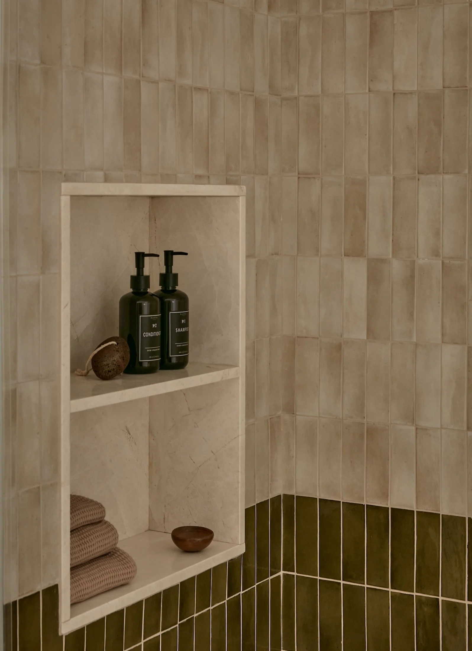 New-York-Renovations-Architecture-and-Interior-Renovation-West-22nd-Shower-Niche-Tile-Detail.jpg