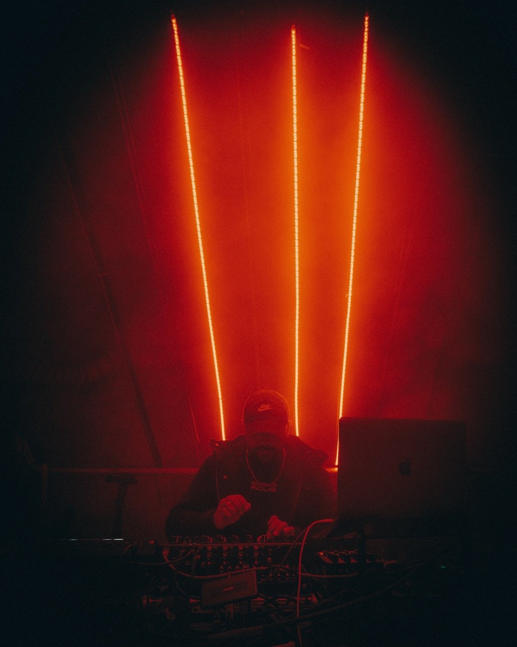 Groß (Phil Anthony-20).jpeg