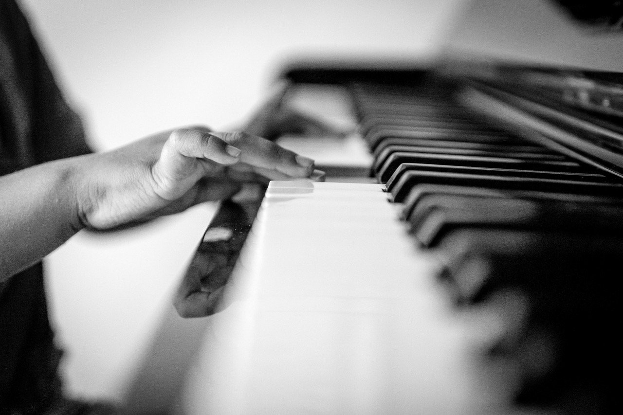 Groß (Klavier).jpeg