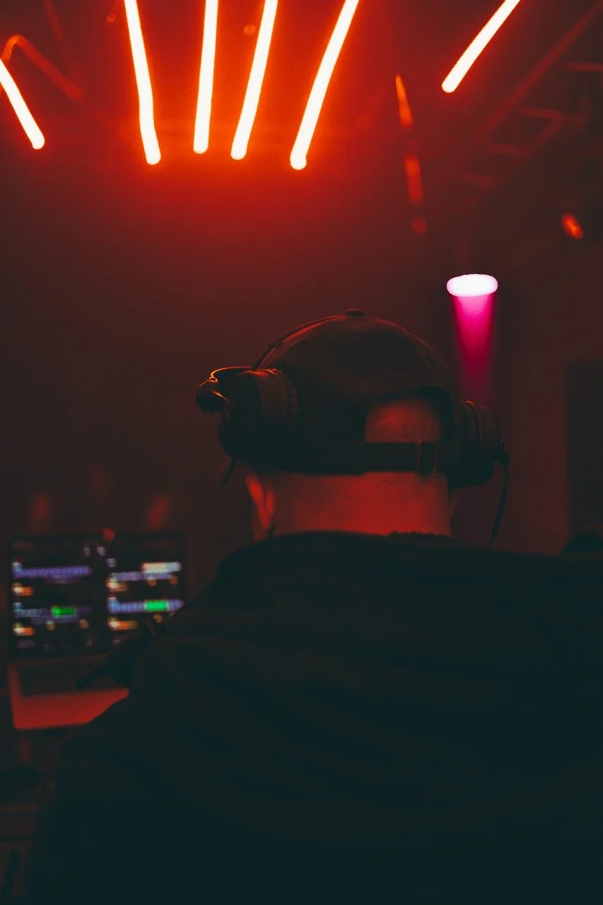 Groß (Phil Anthony-11).jpeg