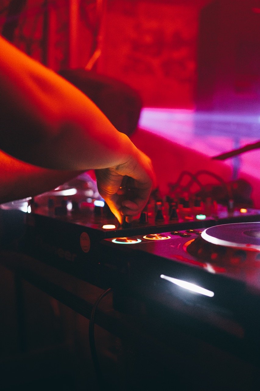 Groß (Hassliebe-7).jpeg