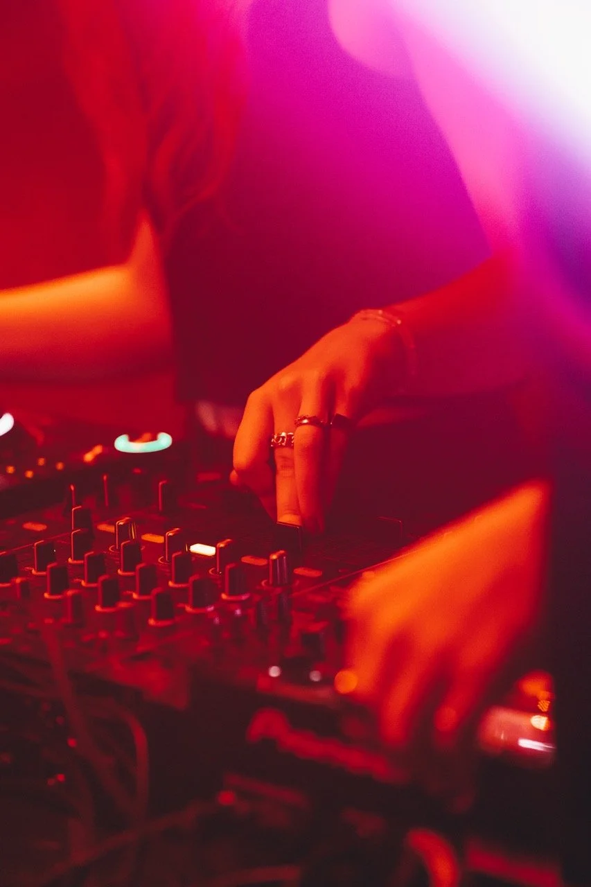 Groß (Hassliebe-4).jpeg