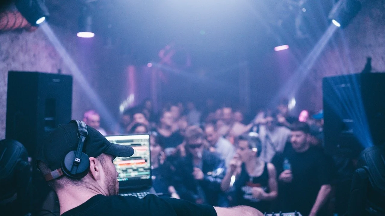 Groß (Jonas Hauptmann-6).jpeg