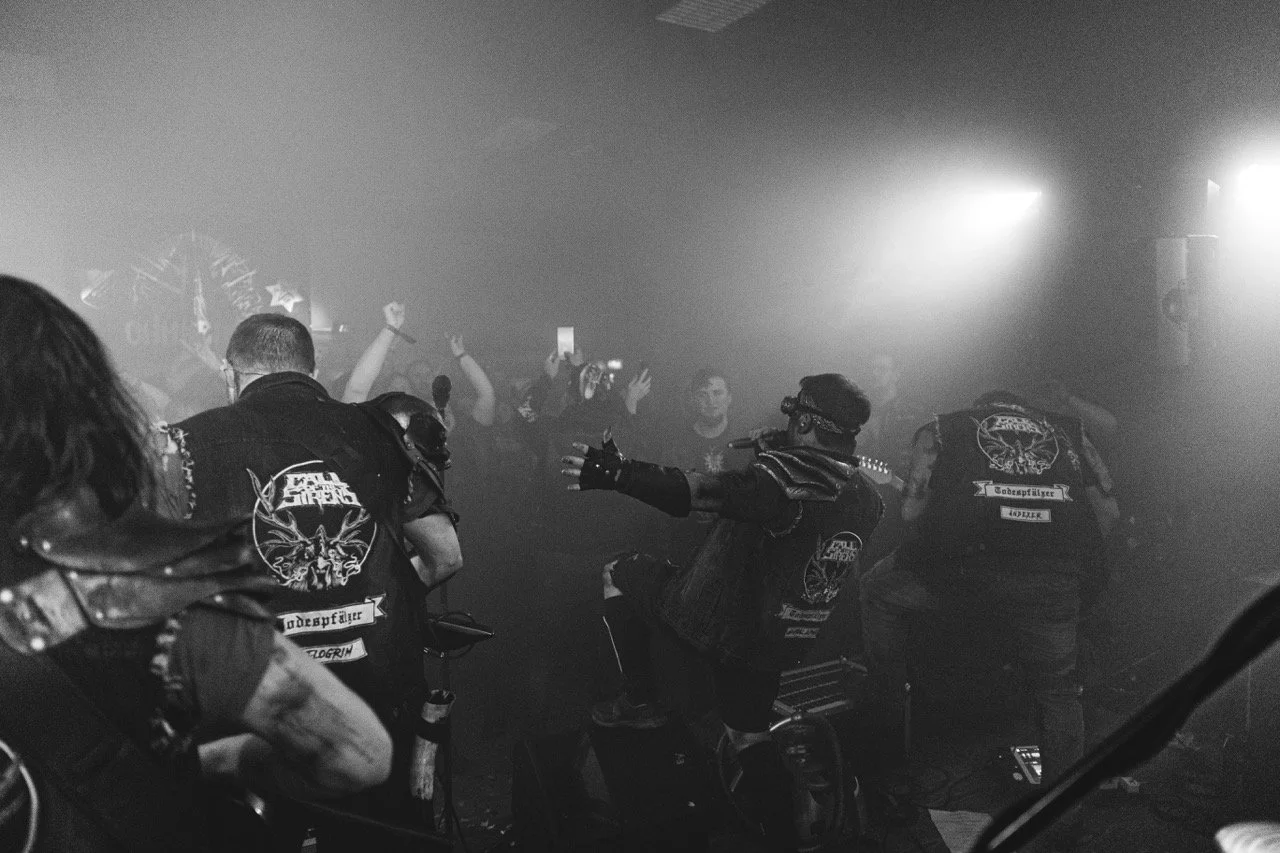 Groß (CalloftheSirens-12).jpeg