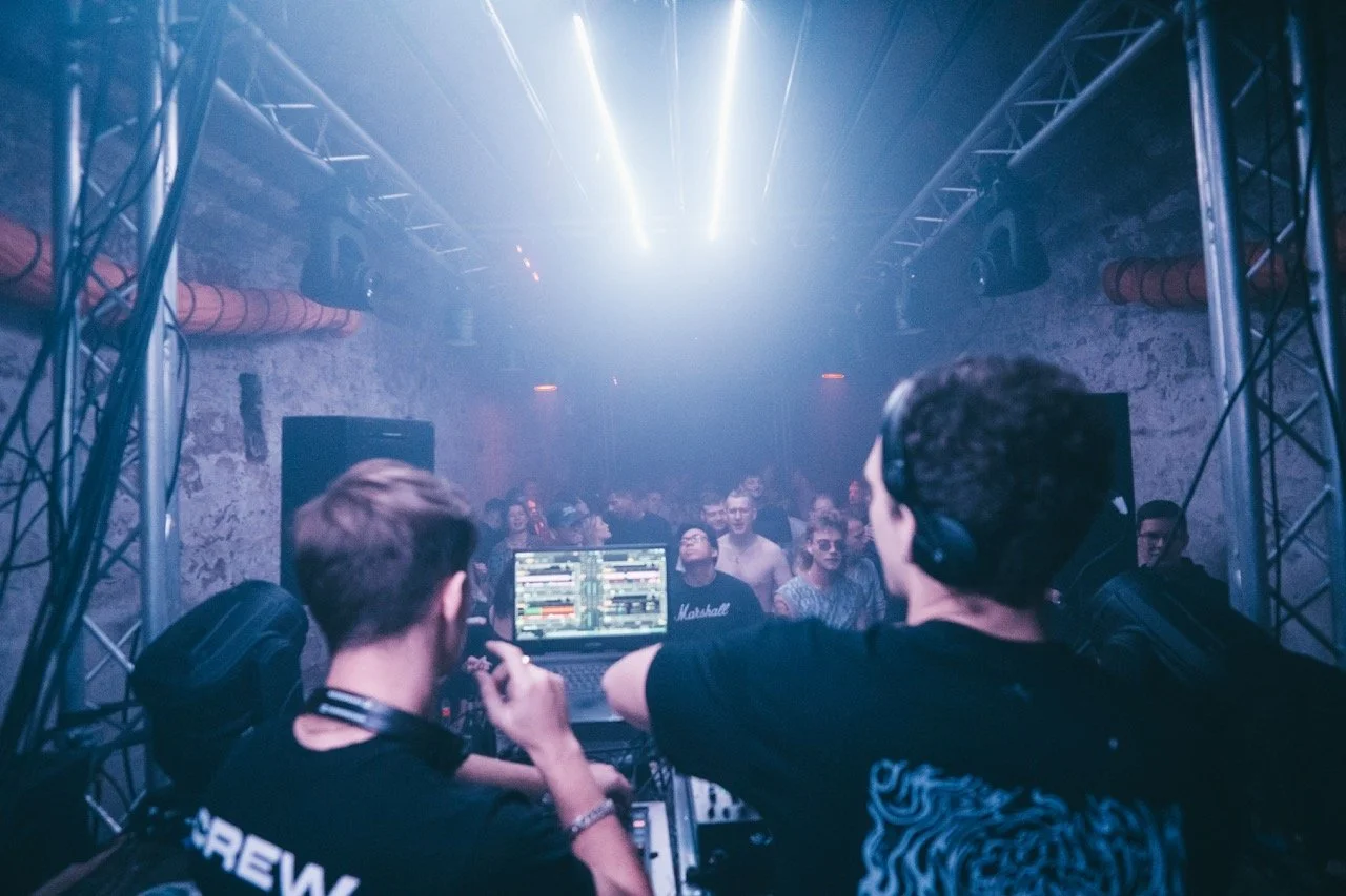 Groß (Jonas Felden B2B Jonas Wilhelm-12).jpeg