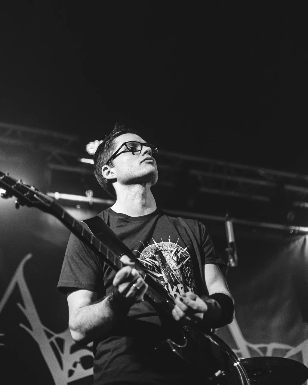 Groß (Detractor-8).jpeg