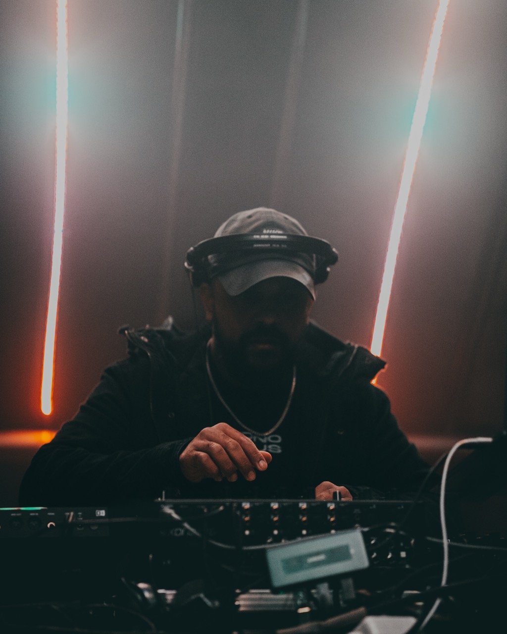 Groß (Phil Anthony-7).jpeg