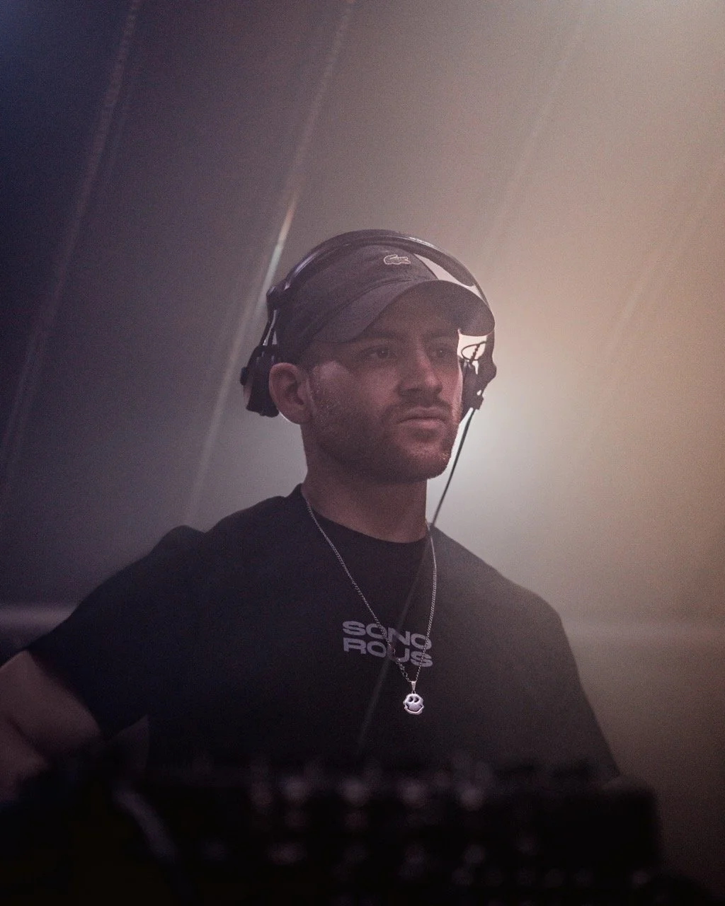 Groß (Jonas Hauptmann-1).jpeg