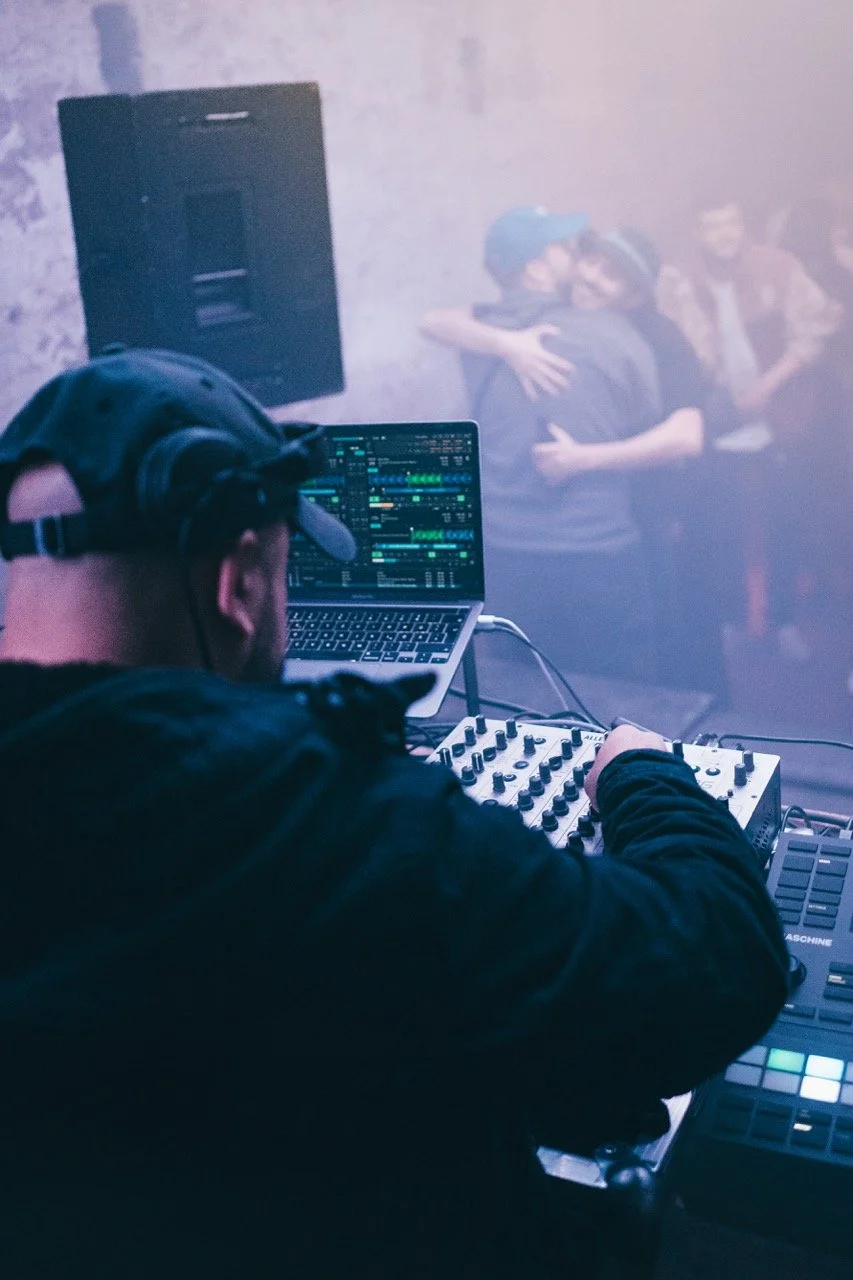 Groß (Phil Anthony-15).jpeg