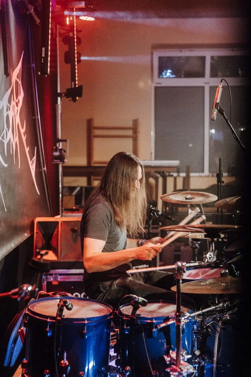 Groß (Detractor-19).jpeg