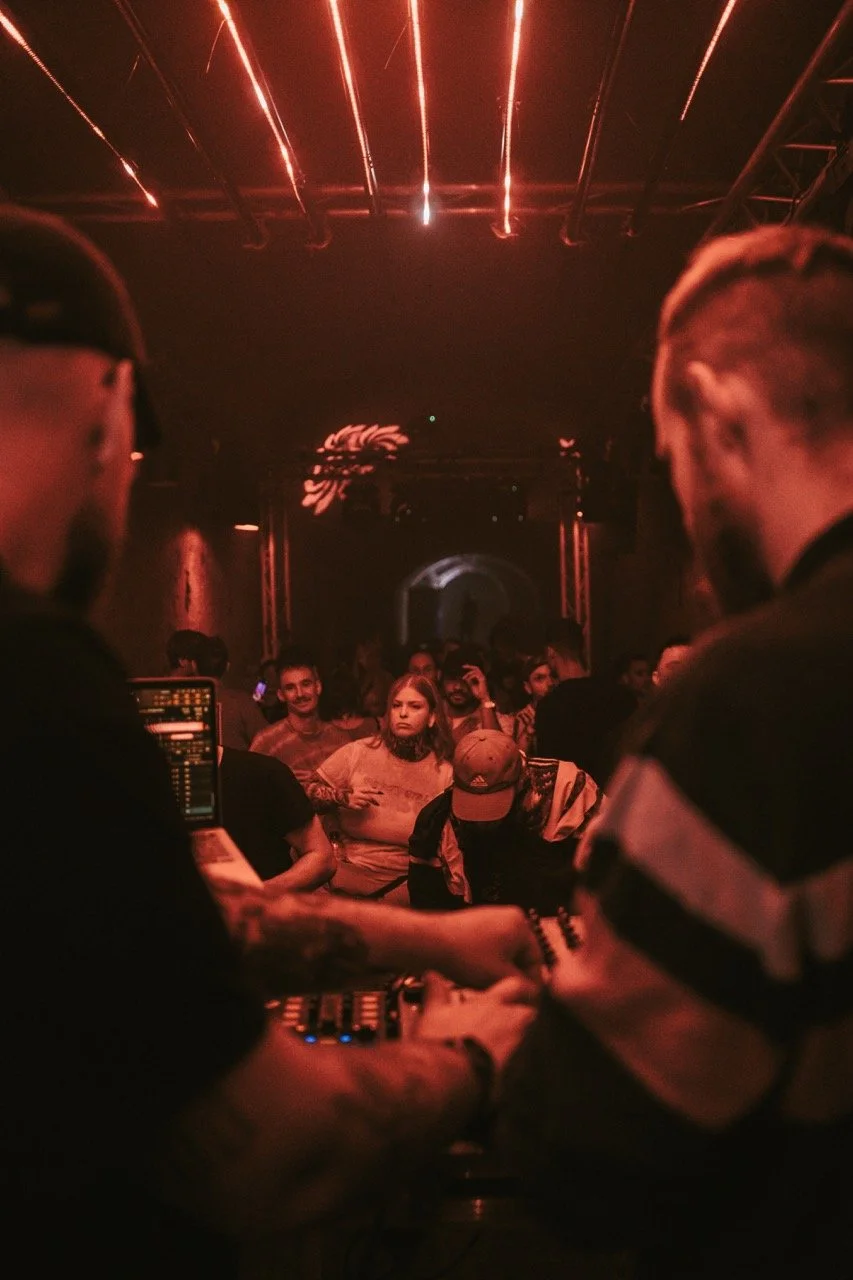 Groß (Alex Fuchs B2B Byrdman-10).jpeg