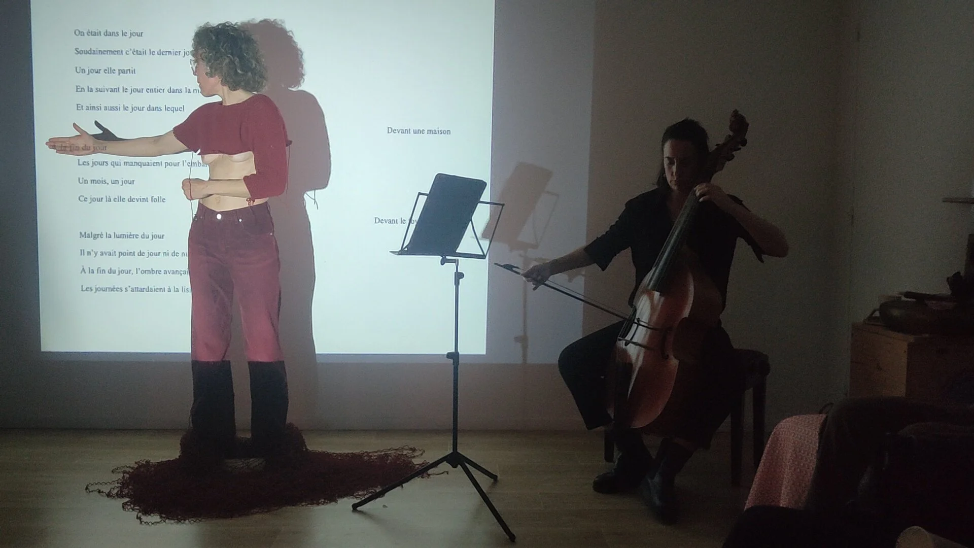 au milieu des jours vécus, performance, Salon Ensaio Paris, photo by Rita Rodrigues