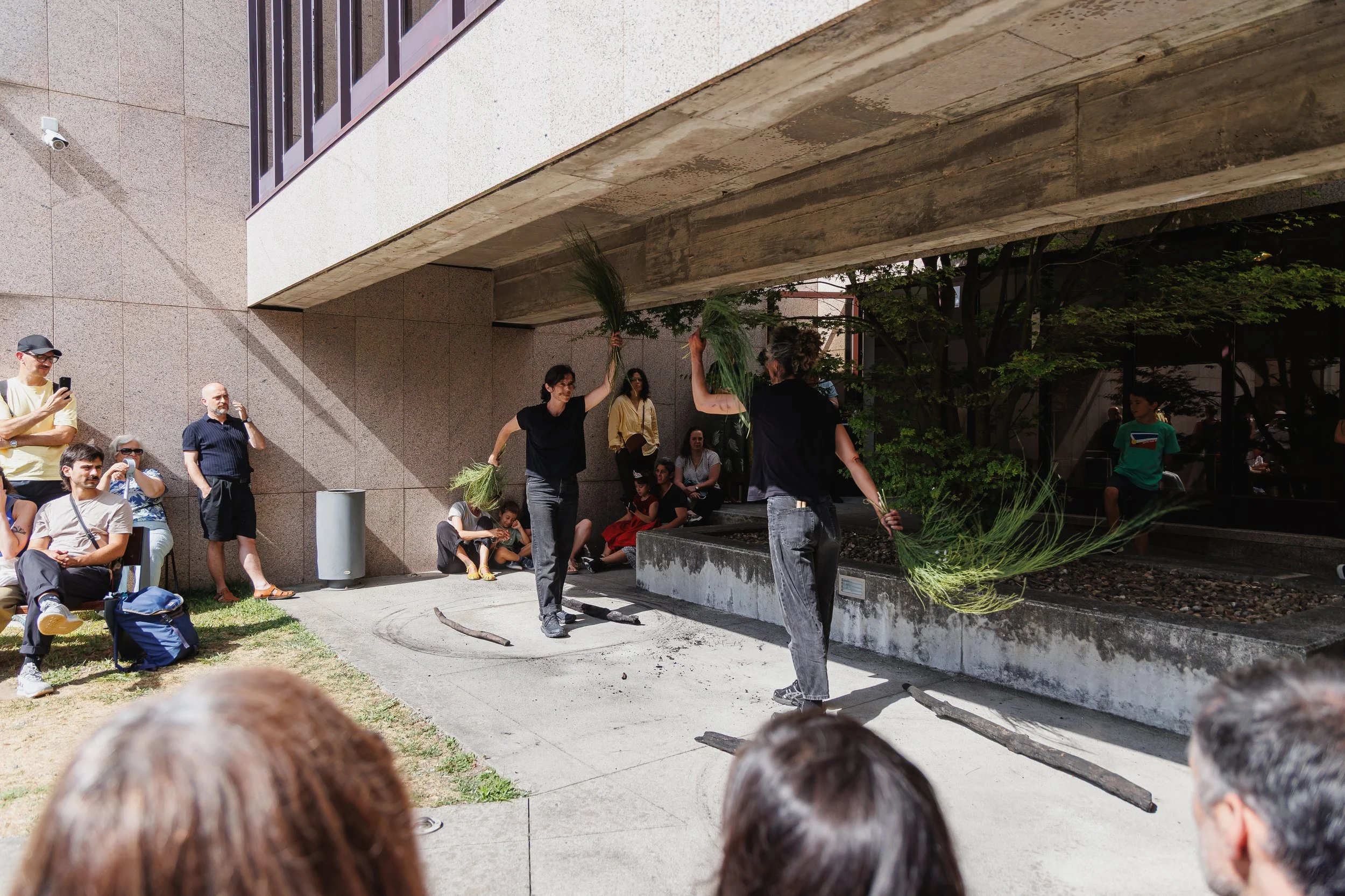 Air, performance, Maia Biennial, photo by Hugo Adelino