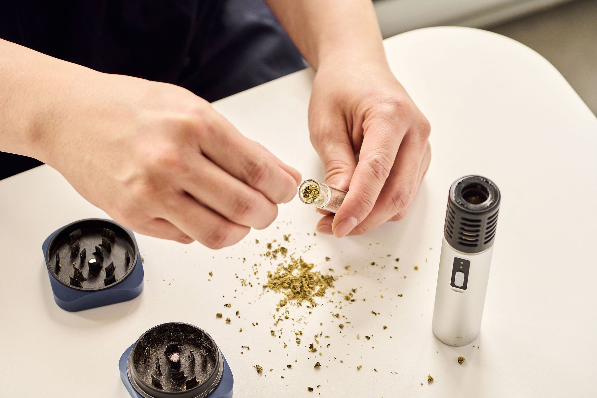 211208_SanteCannabis-05-Flower_inside_vape-0337.jpg