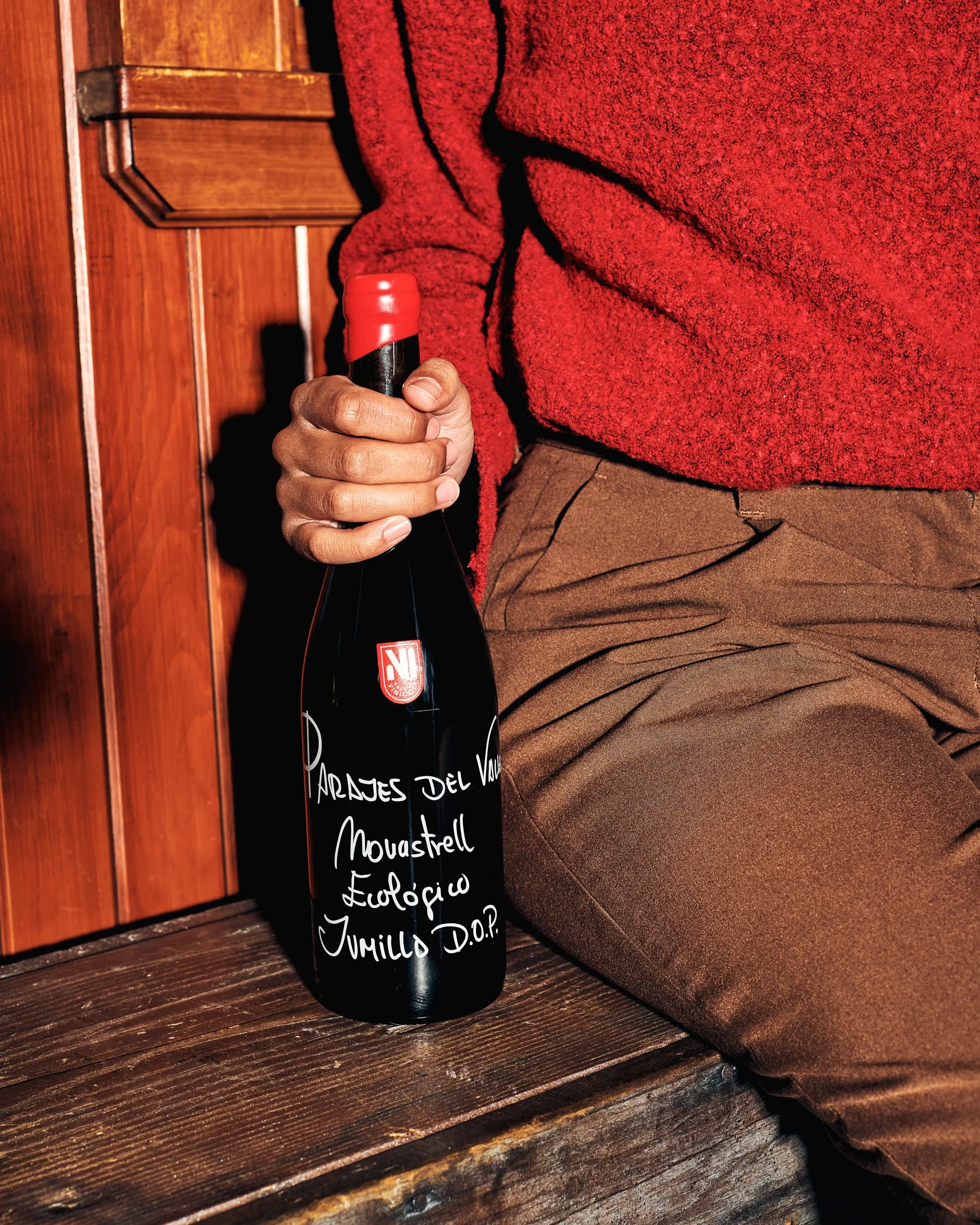 231012_Cossette_SAQ-ParajesdelValleMonastrell_VERT-WEB-WEB.jpg