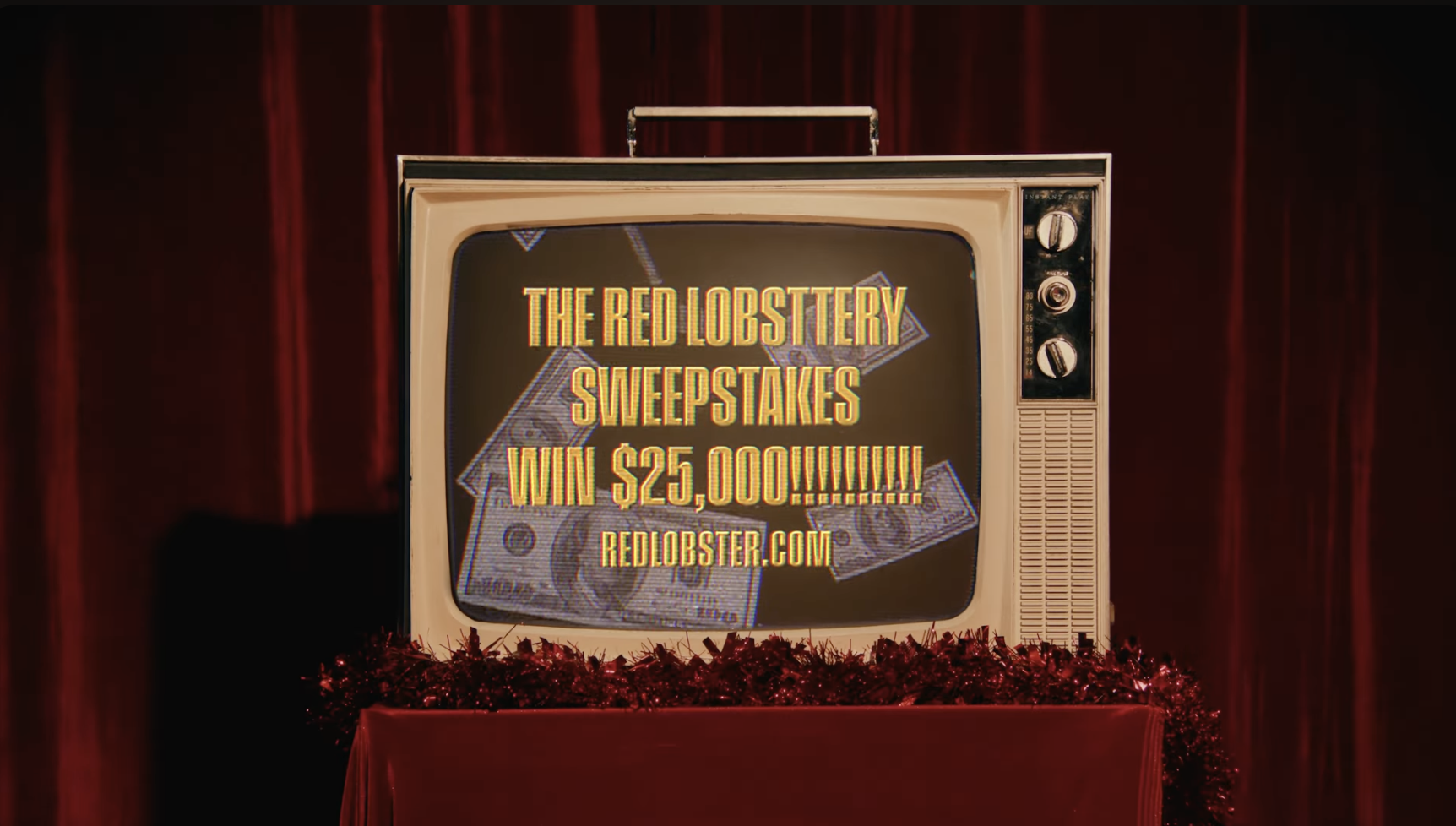 Red Lobster - The Red Lobsttery_Still 10.png