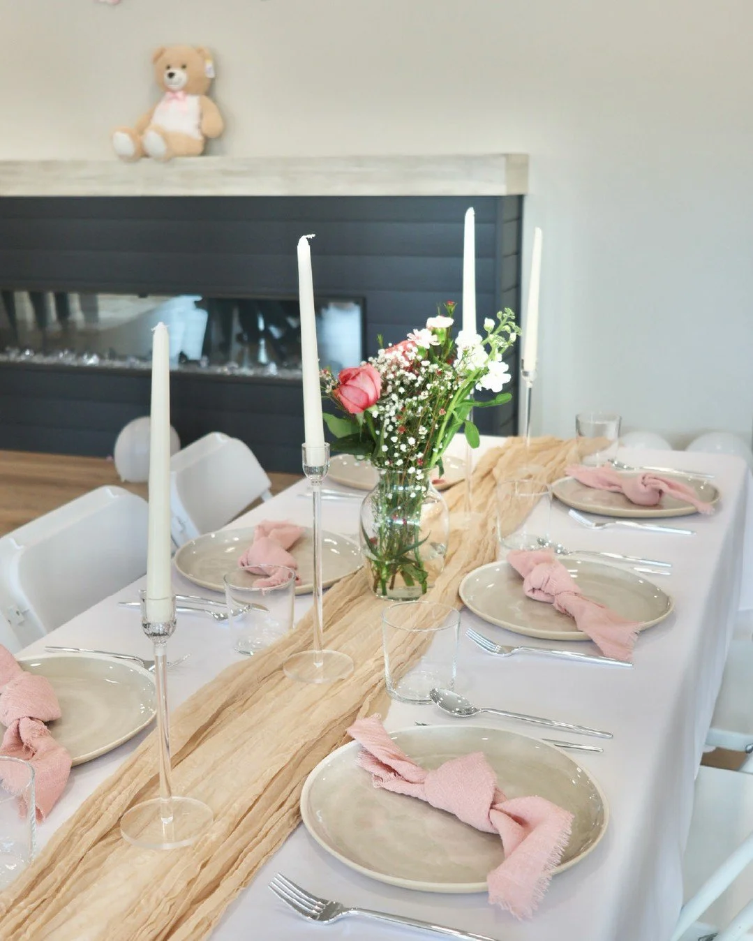 Soft colors, thoughtful details, and a space that truly feels like you. 🤍⁠
Whether you&rsquo;re planning a baby shower, birthday, or another milestone event, Scavigo offers the perfect atmosphere to make it unforgettable.⁠
Now booking 2026 dates! Vi