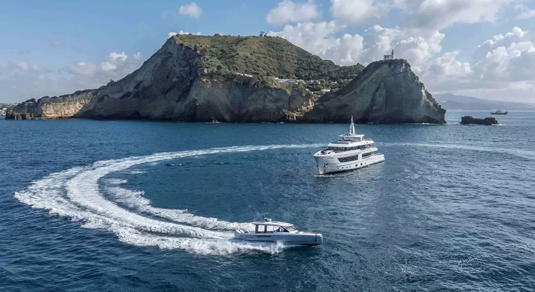 babbo-new-43m-expedition-yacht-for-charter-3.webp