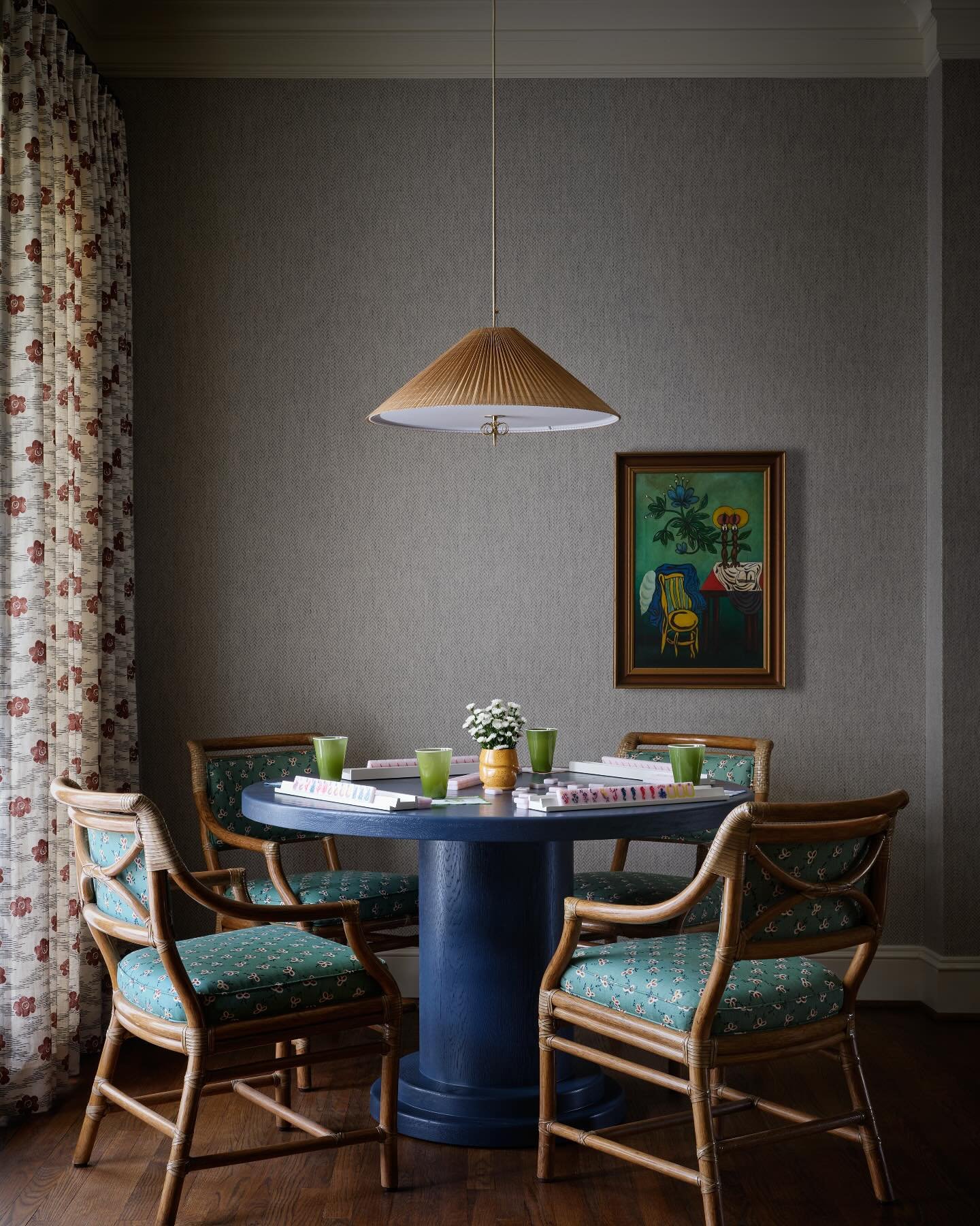 Let me design a mahjong corner and I&rsquo;ll throw in a free lesson

Interiors @dafandco 
Photography @lindsay_brown 
Styling @annkwak