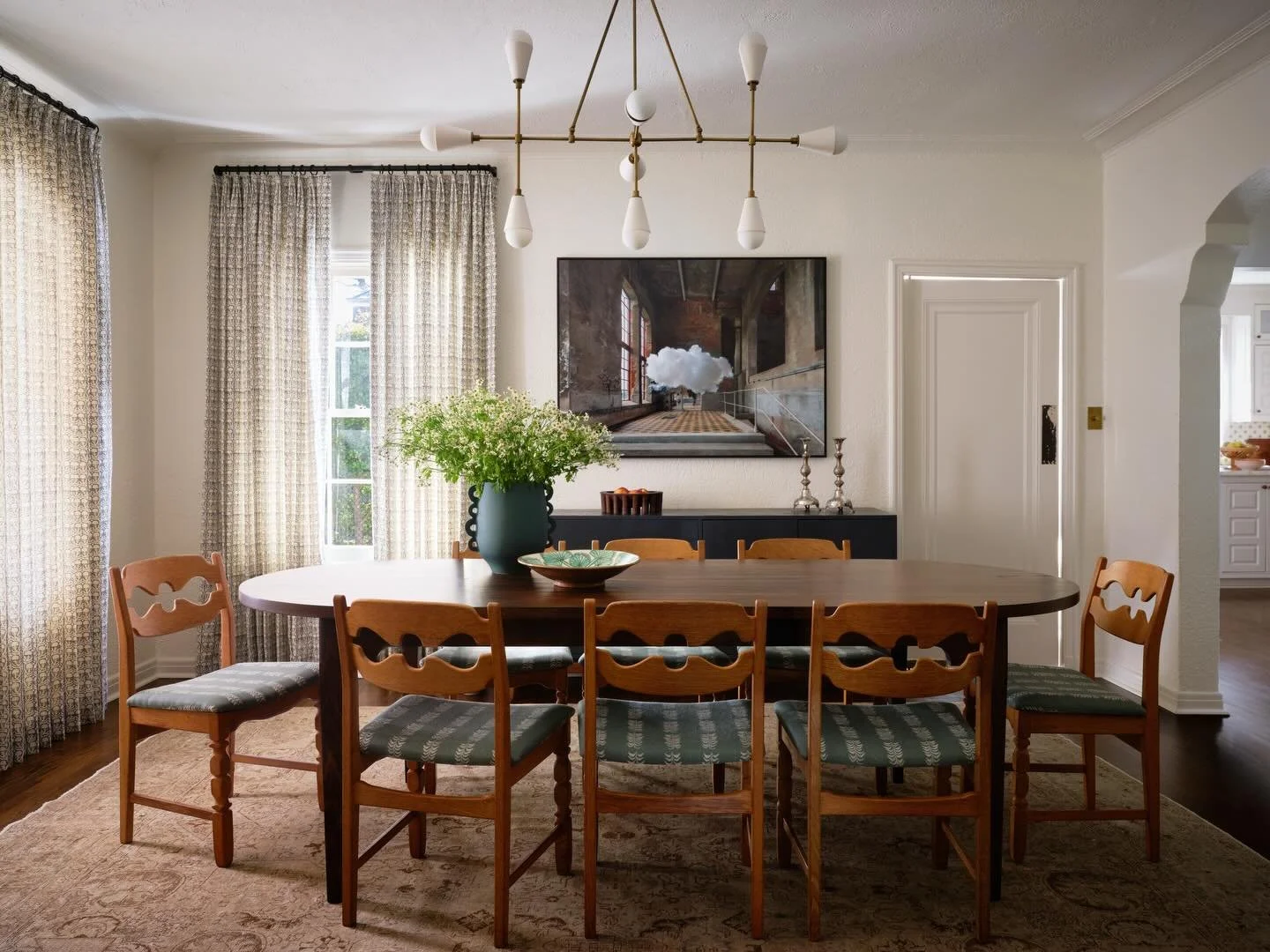 So much to be thankful for! I hope every dining room I&rsquo;ve designed is filled with chaos and laughter tomorrow!

Interiors @dafandco 
📸 @lindsay_brown 
✨ @adamfortner