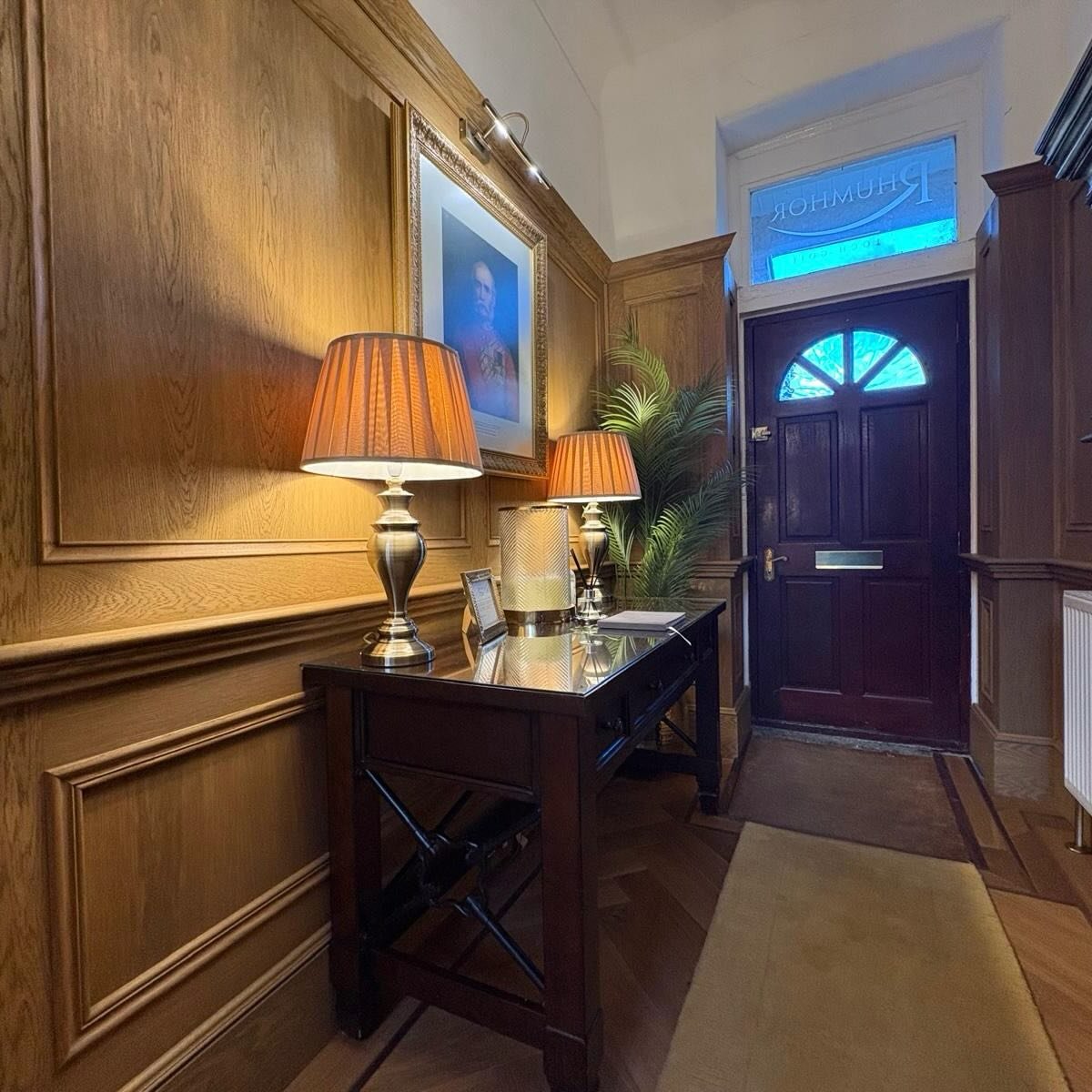 Now this is an entrance 🙌

More progress on one of our ongoing projects by Neil &amp; the boys. Swipe through to see before and after shots of this gorgeous hallway. Solid oak herringbone flooring and full oak wall panelling finished with @rubiomono