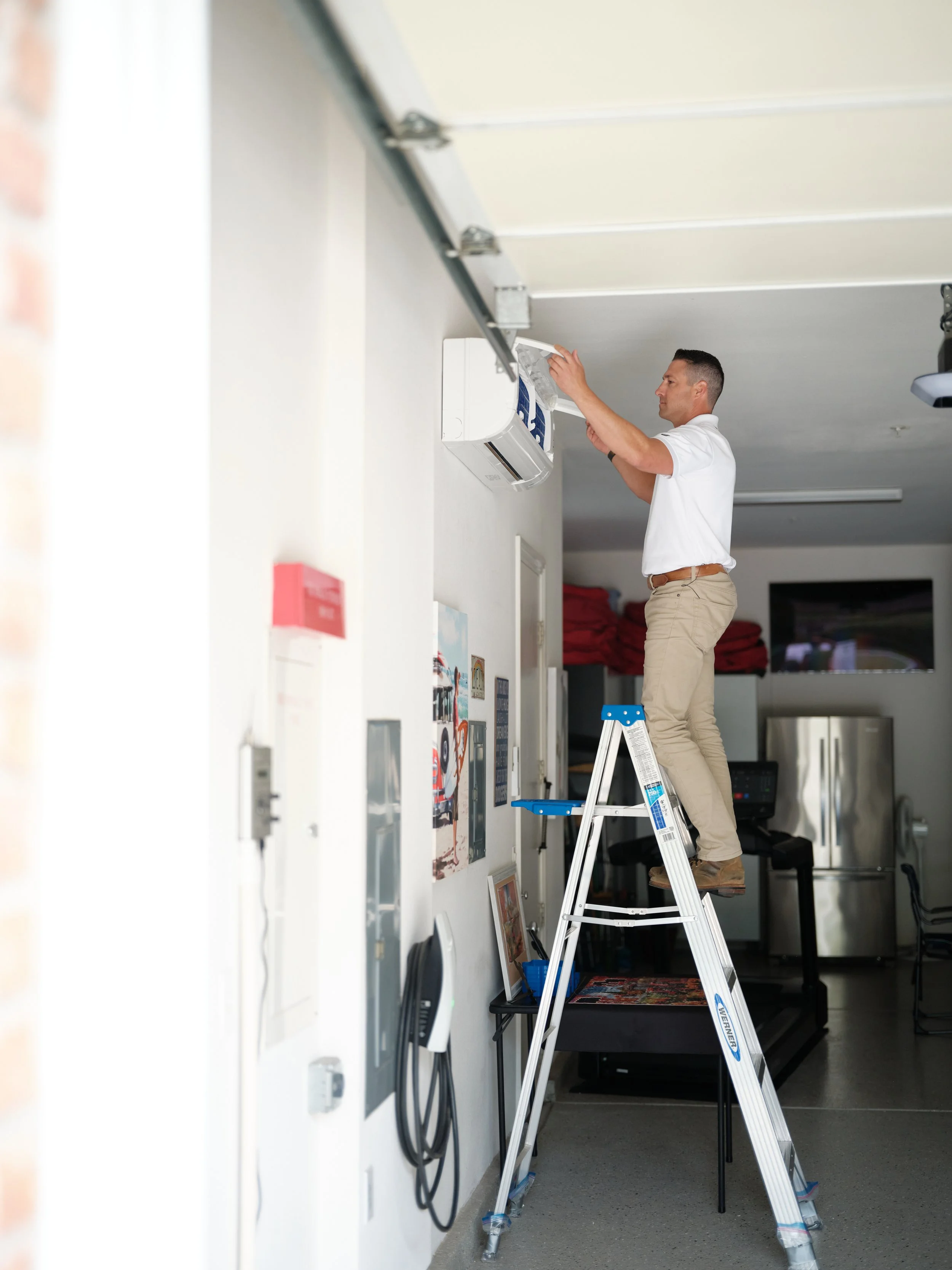 Professional ductless mini-split air conditioning installation in Anaheim Hills home