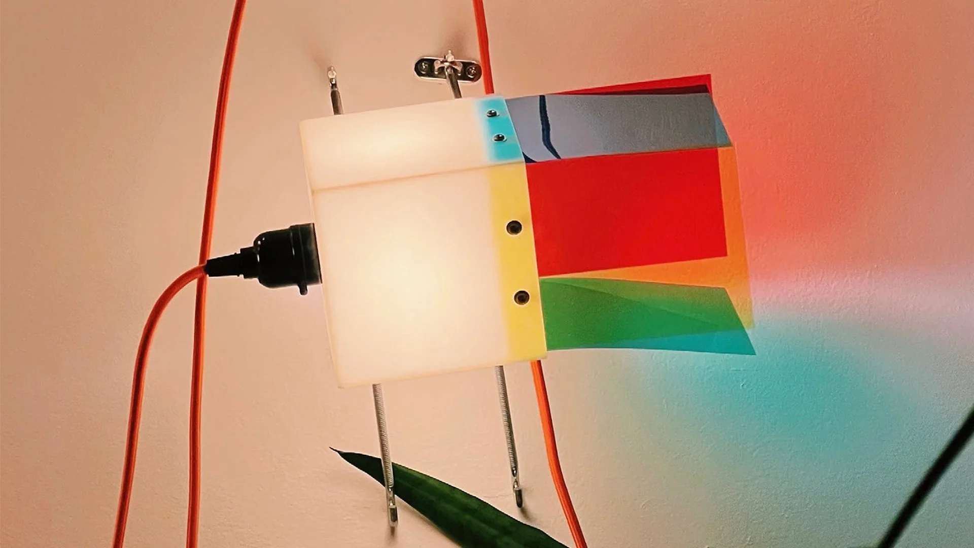 web wellcome 2_0000_og02_phase_light_1.jpg