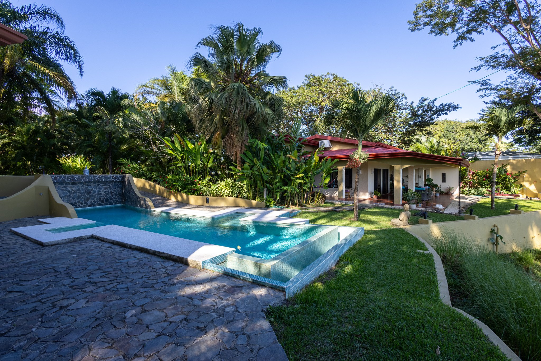 Oceanview Estate Montezuma Pool 3.jpg