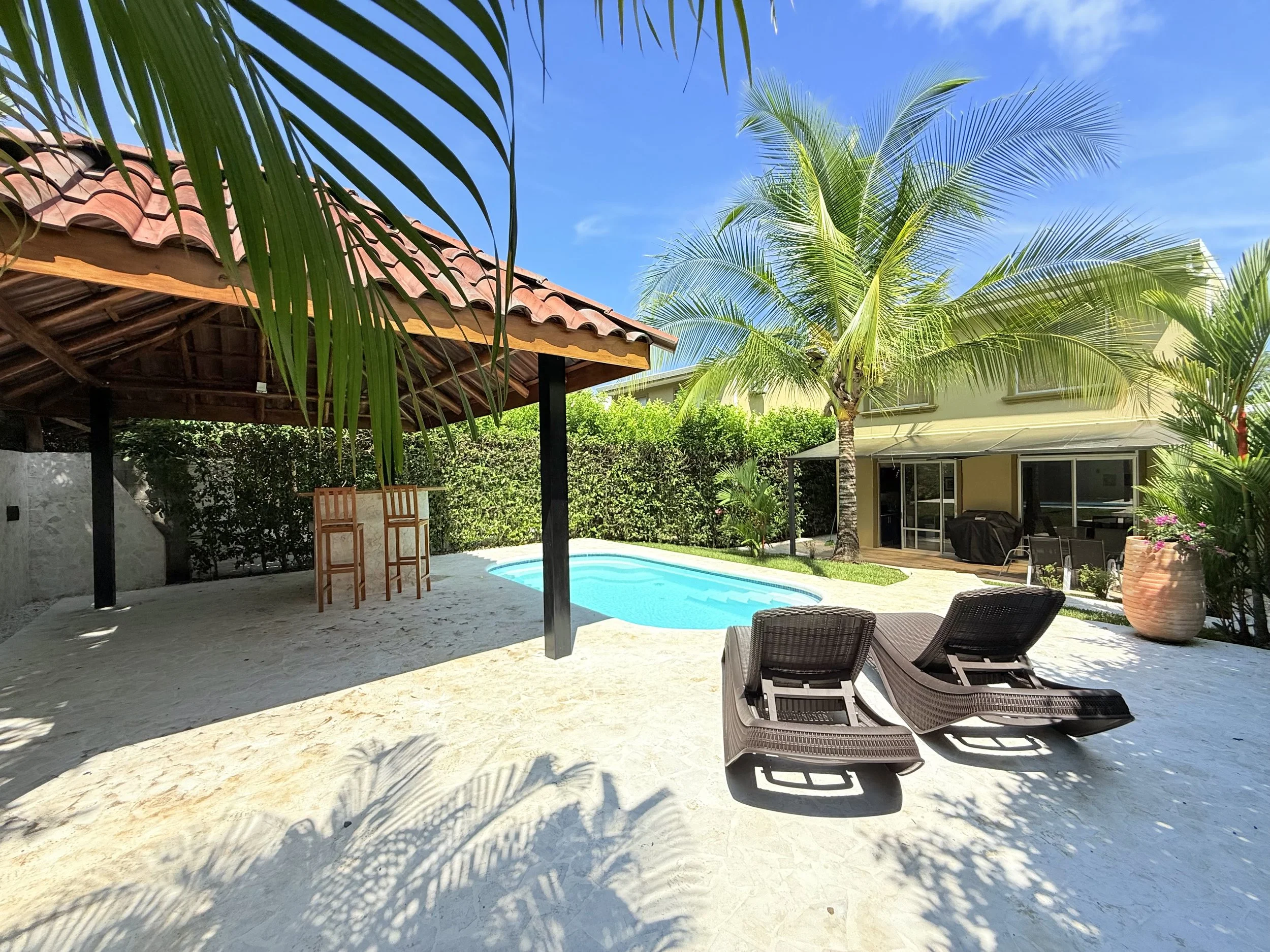 ARA del Mar in Los Delfines Tambor, Paquera, Costa Rica