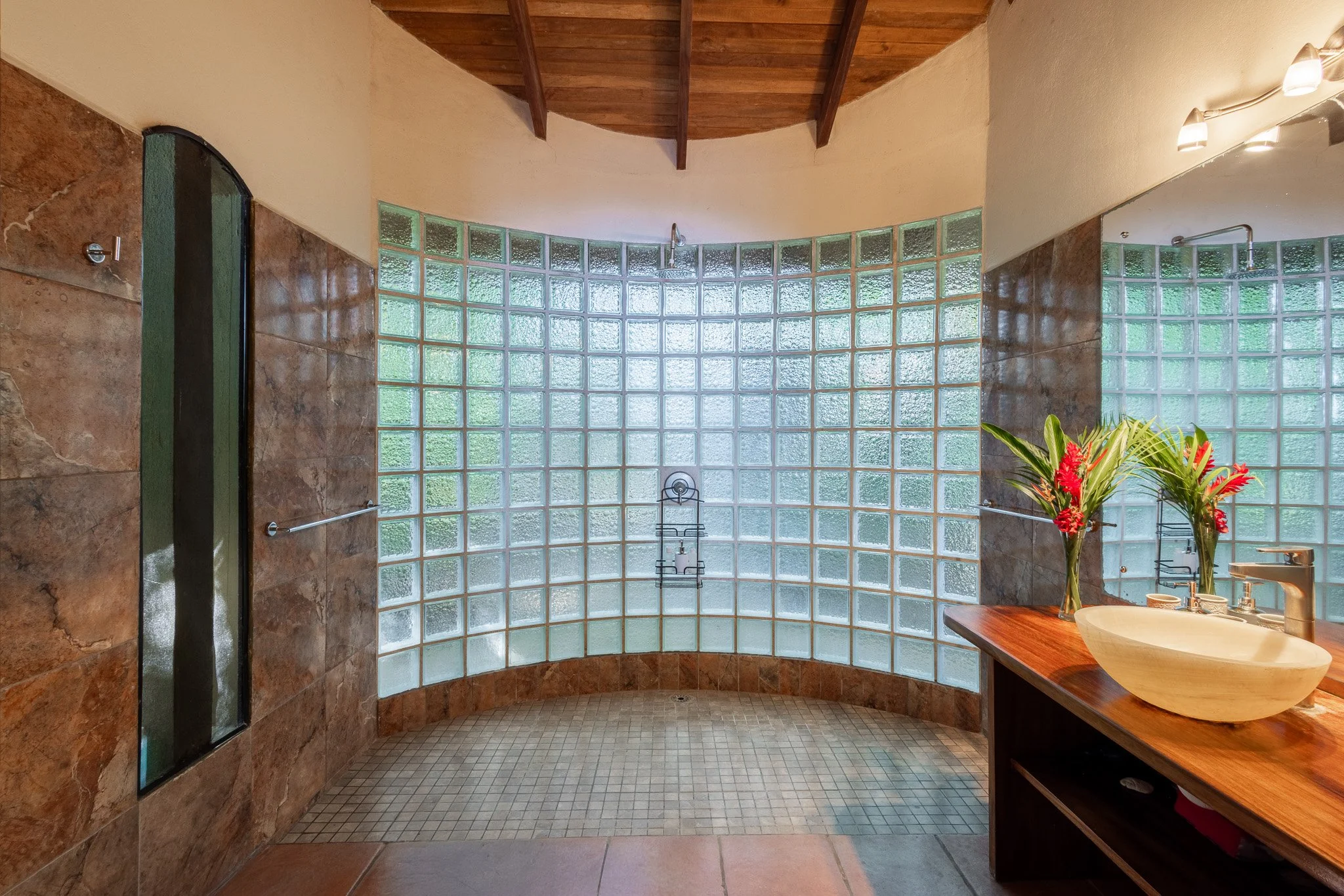 Oceanview Estate Montezuma Casita wwashroom 2.jpg