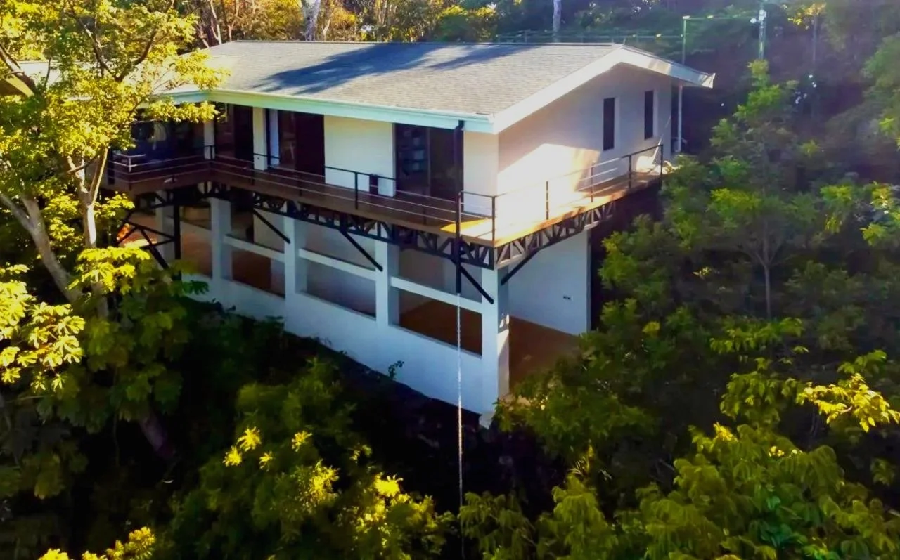 Bodo+1+house+exterior.jpg