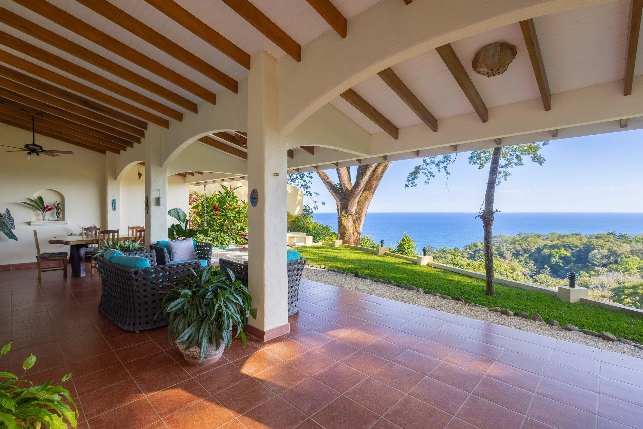 Oceanview Estate Montezuma Patio 2.jpg