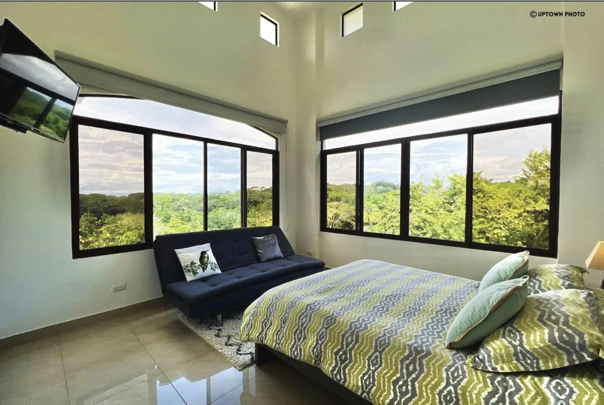 bedroom.jpg