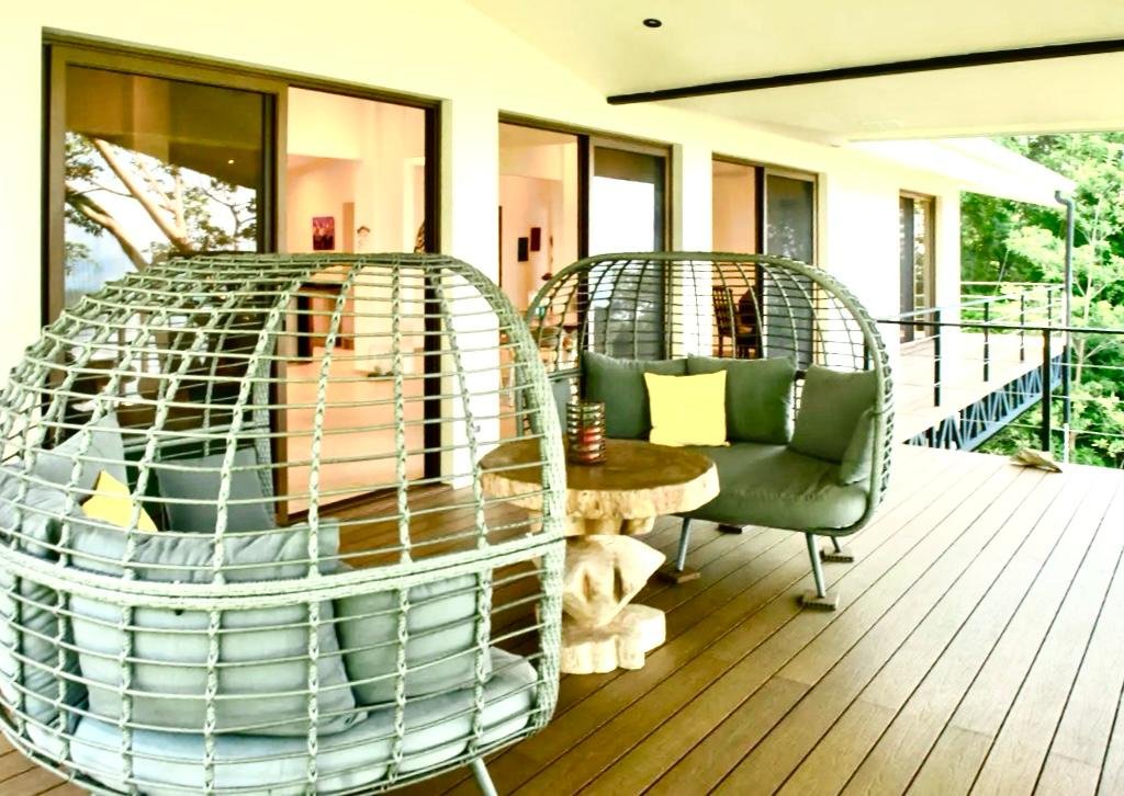 Bodo 1 outdoor sitting area.jpg