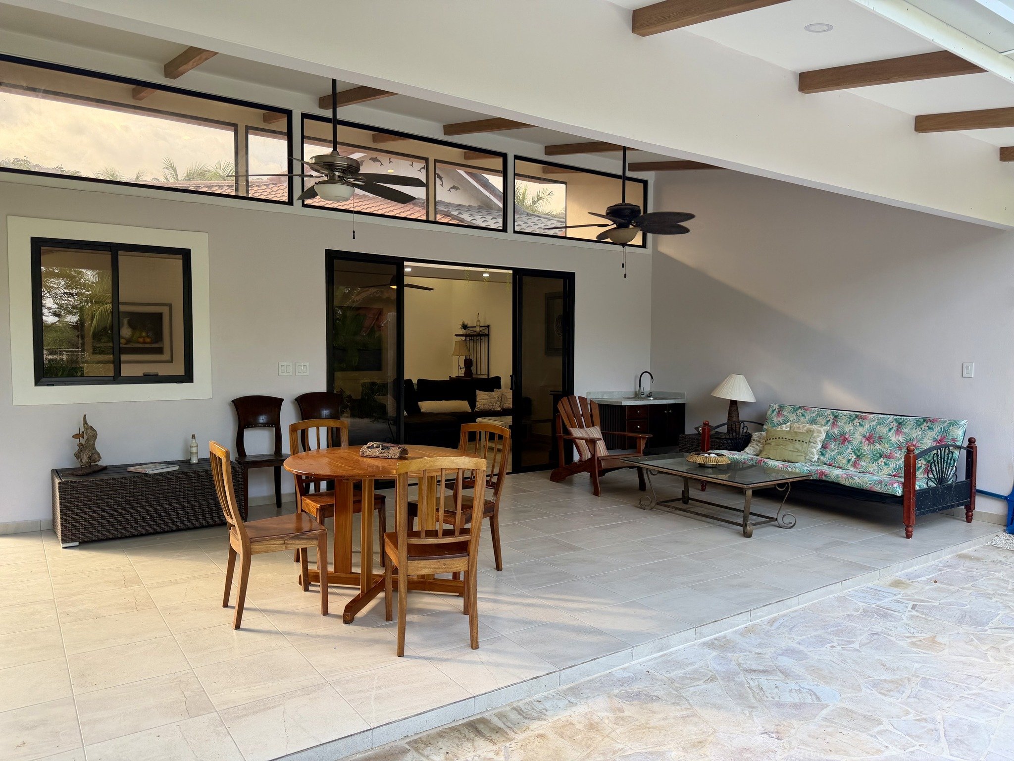 Semi 521 outdoor patio.jpg