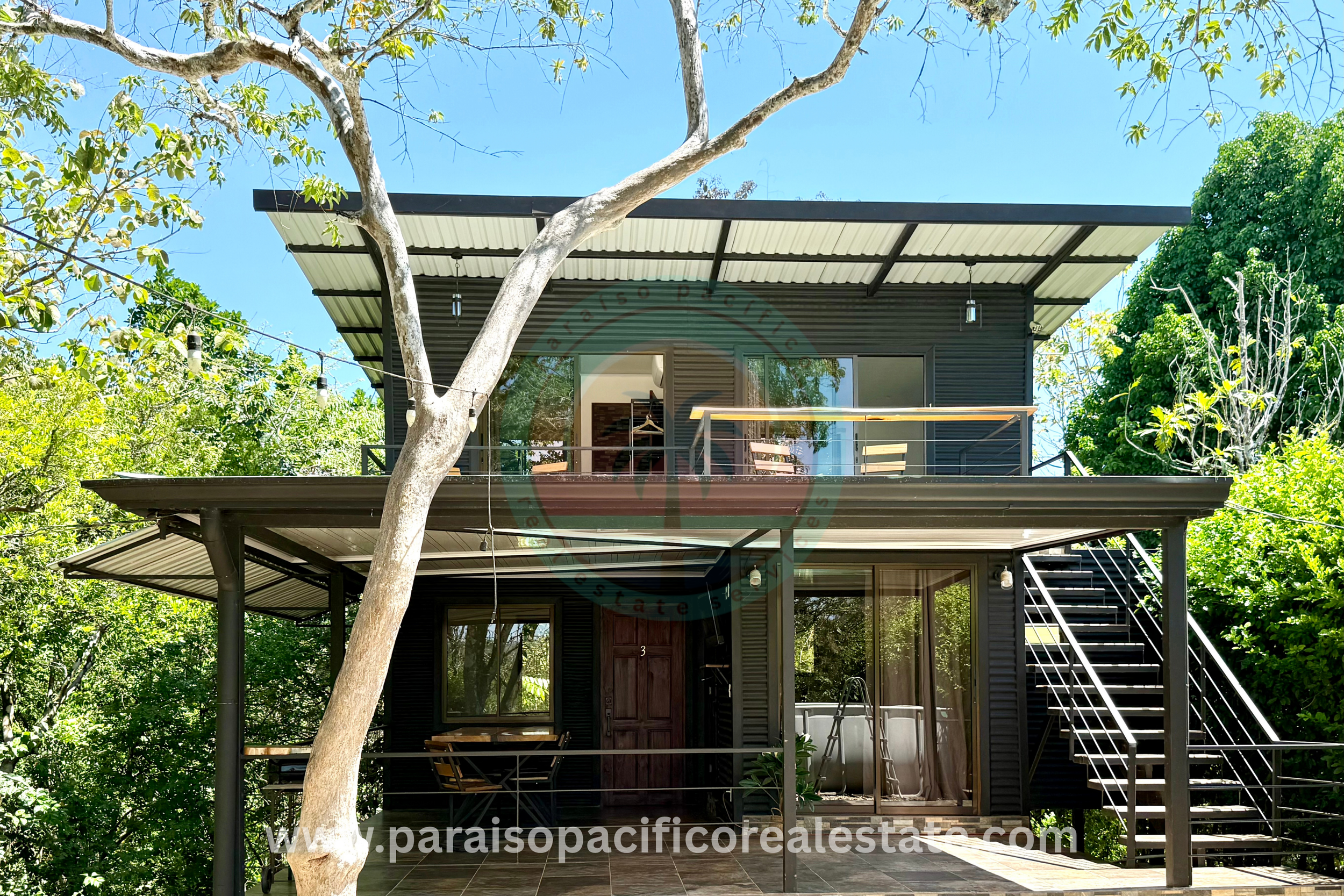 Pyramid View house Santa Fe of Cobano Costa Rica House front.png