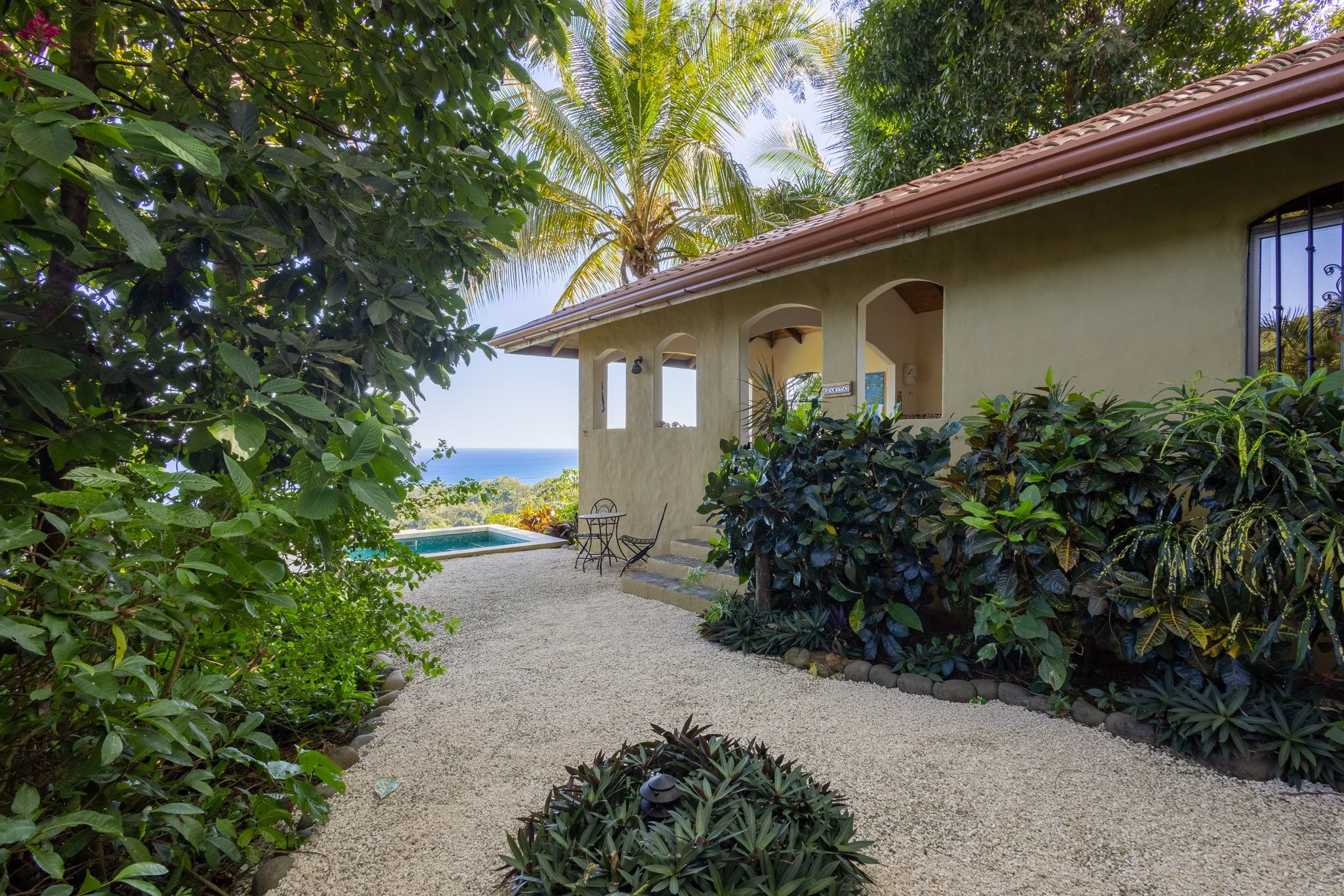 Oceanview Estate Montezuma casita ext 4.jpg