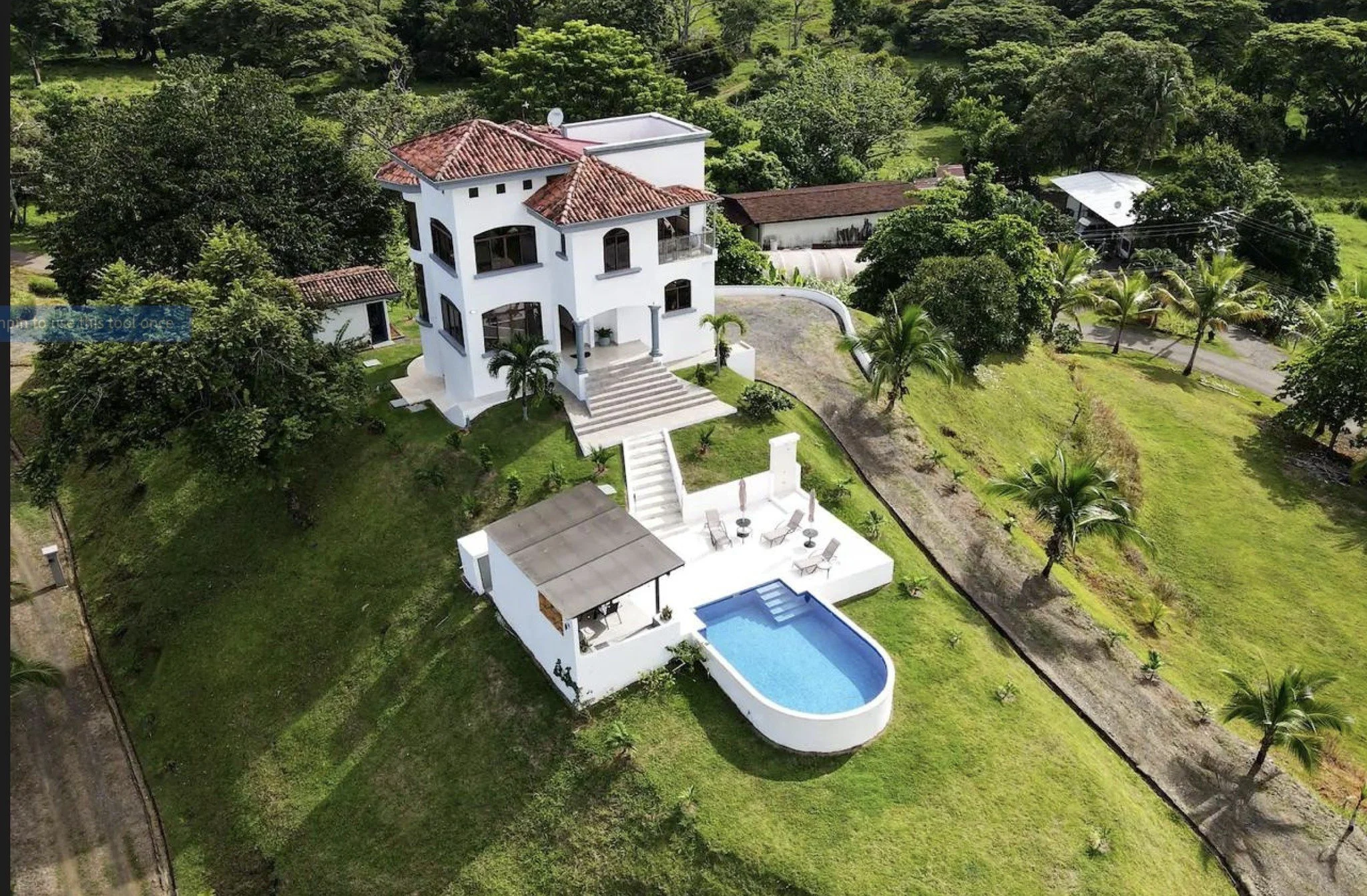 Drone house shot.jpg