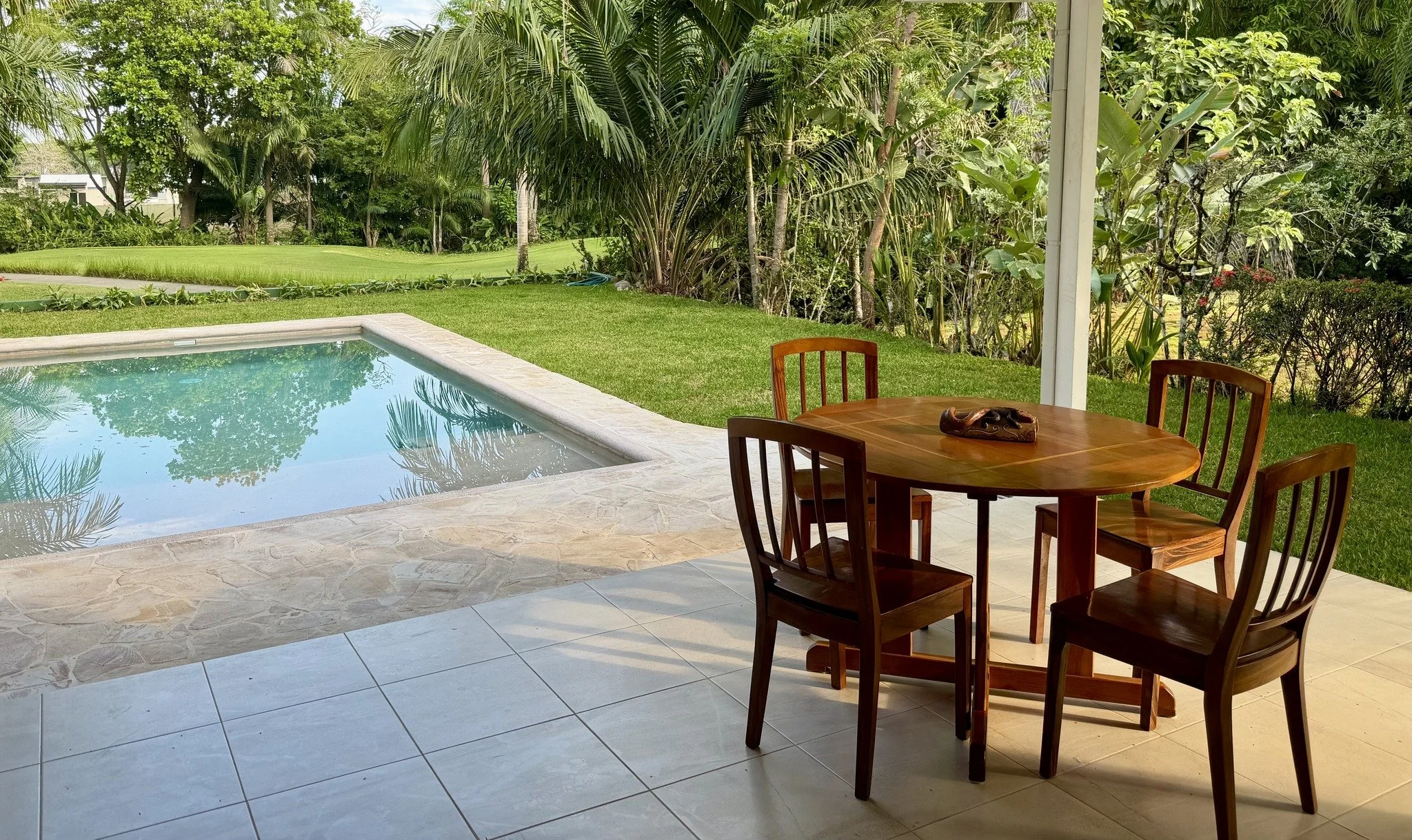 Semi 521 backyard patio 2.jpg