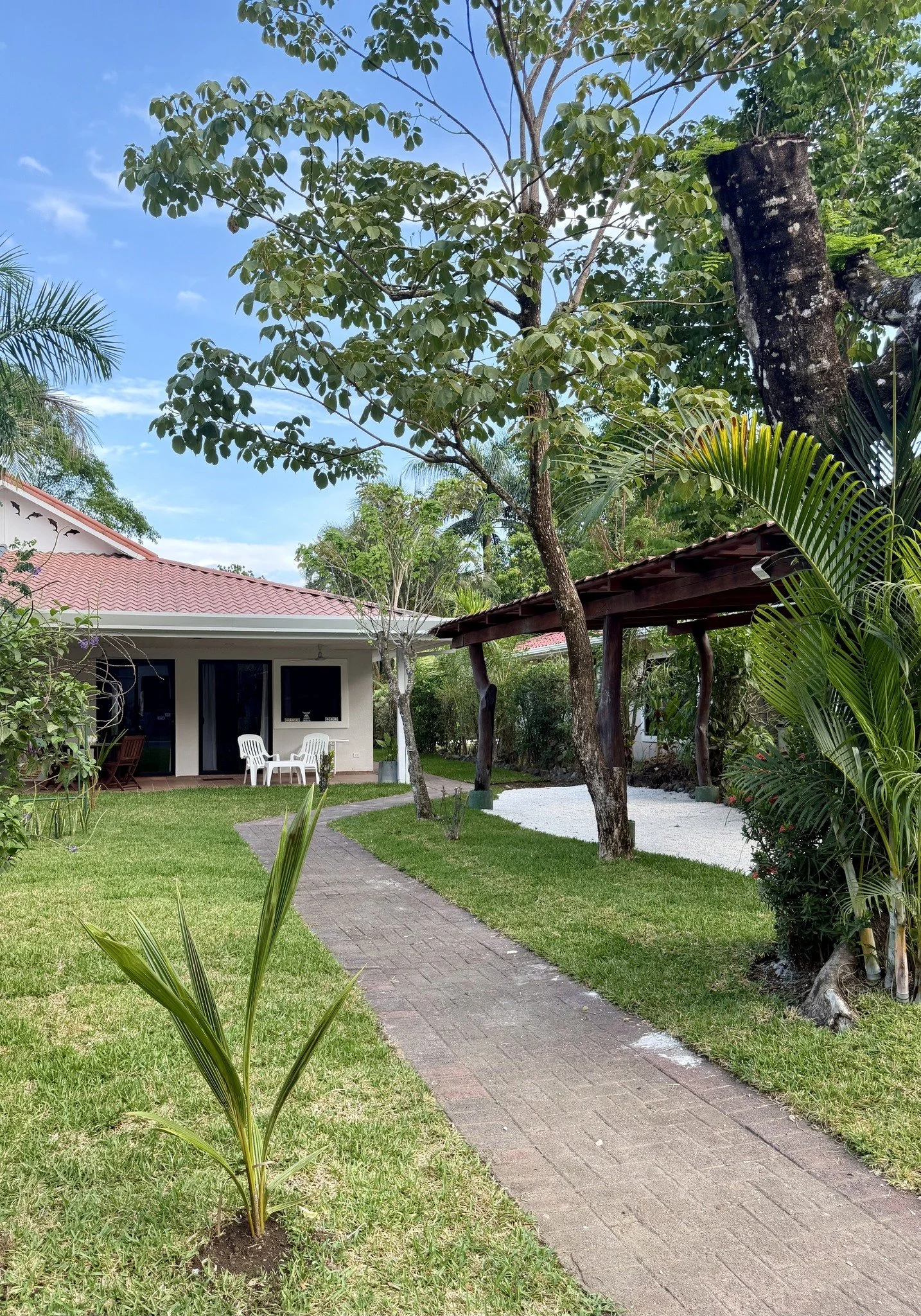 Semi 521 front house.jpg