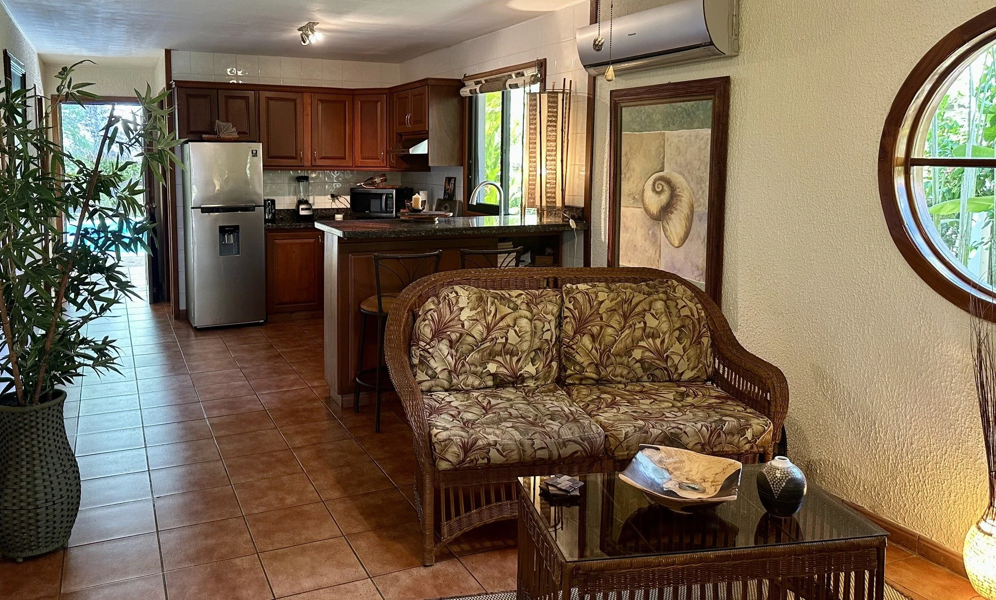 living kitchen.jpg