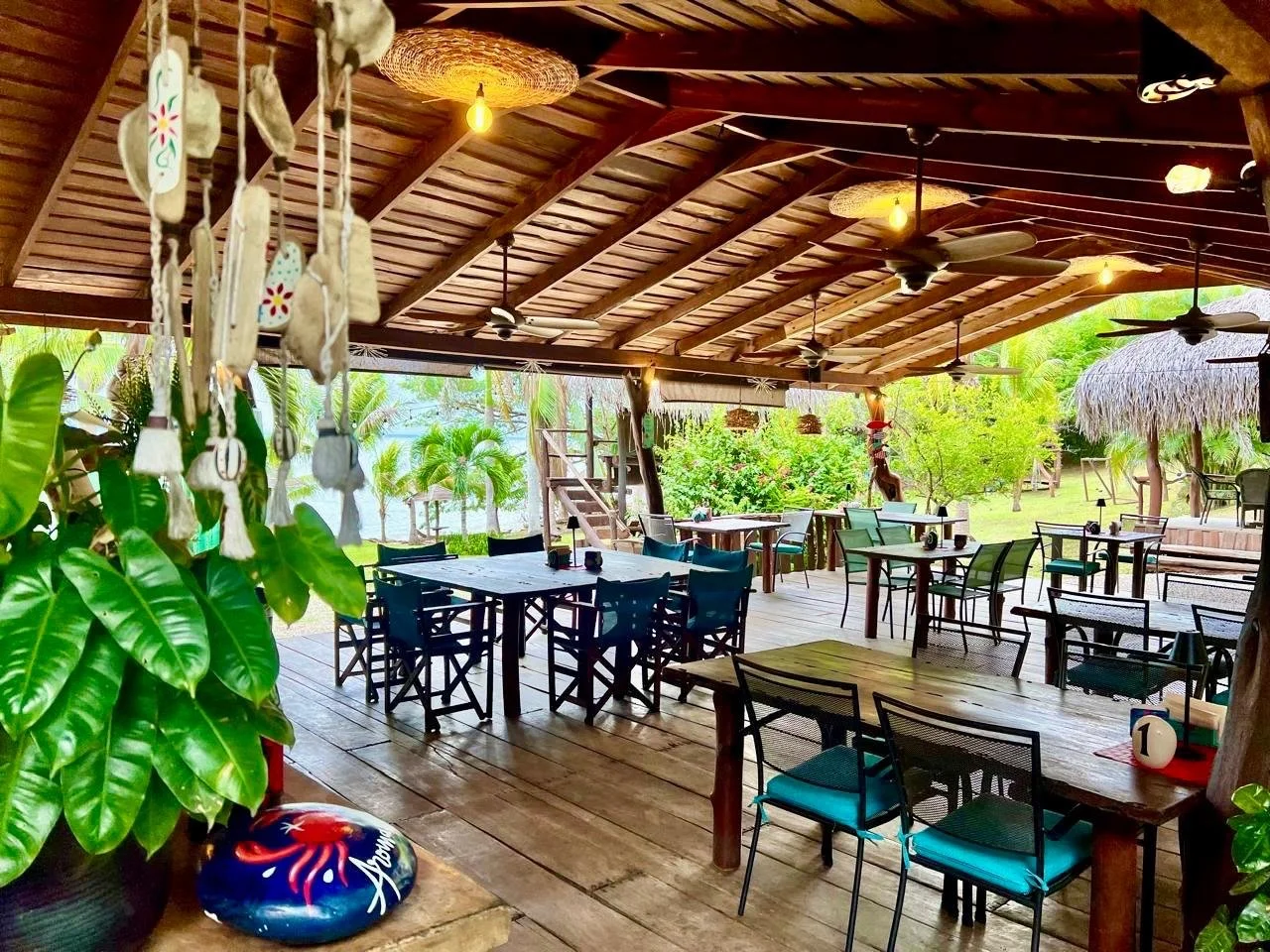 Aroma del mar restaurant.jpeg