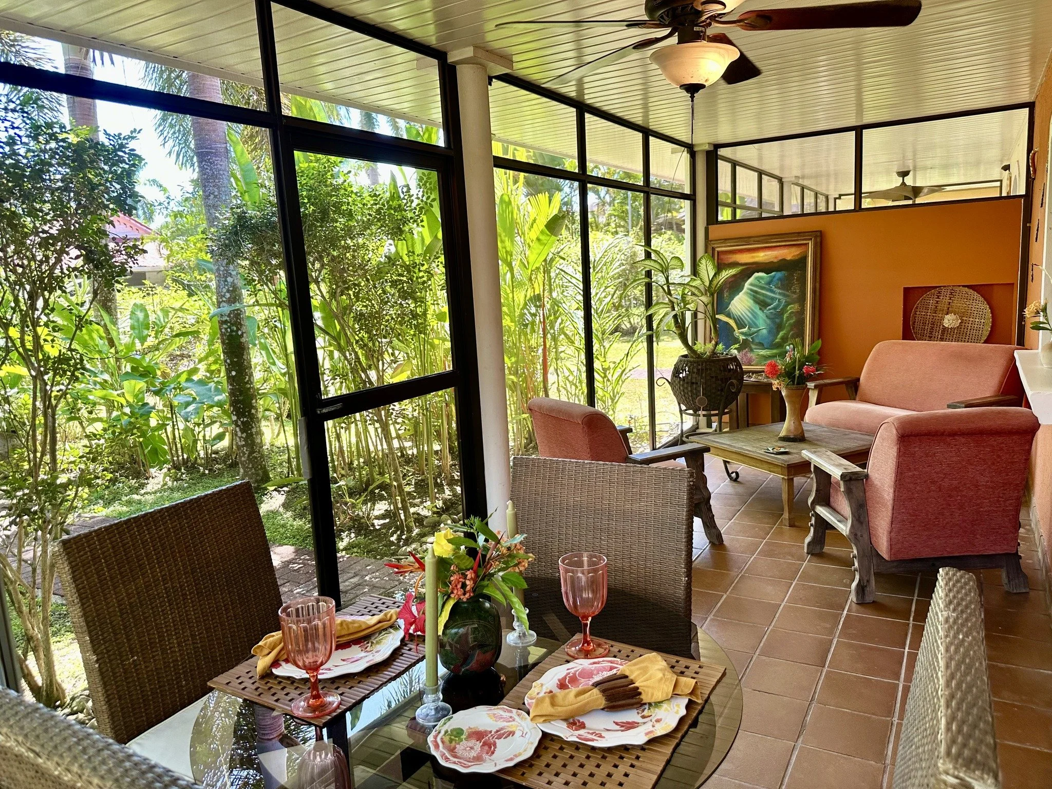 back lounge area.jpg