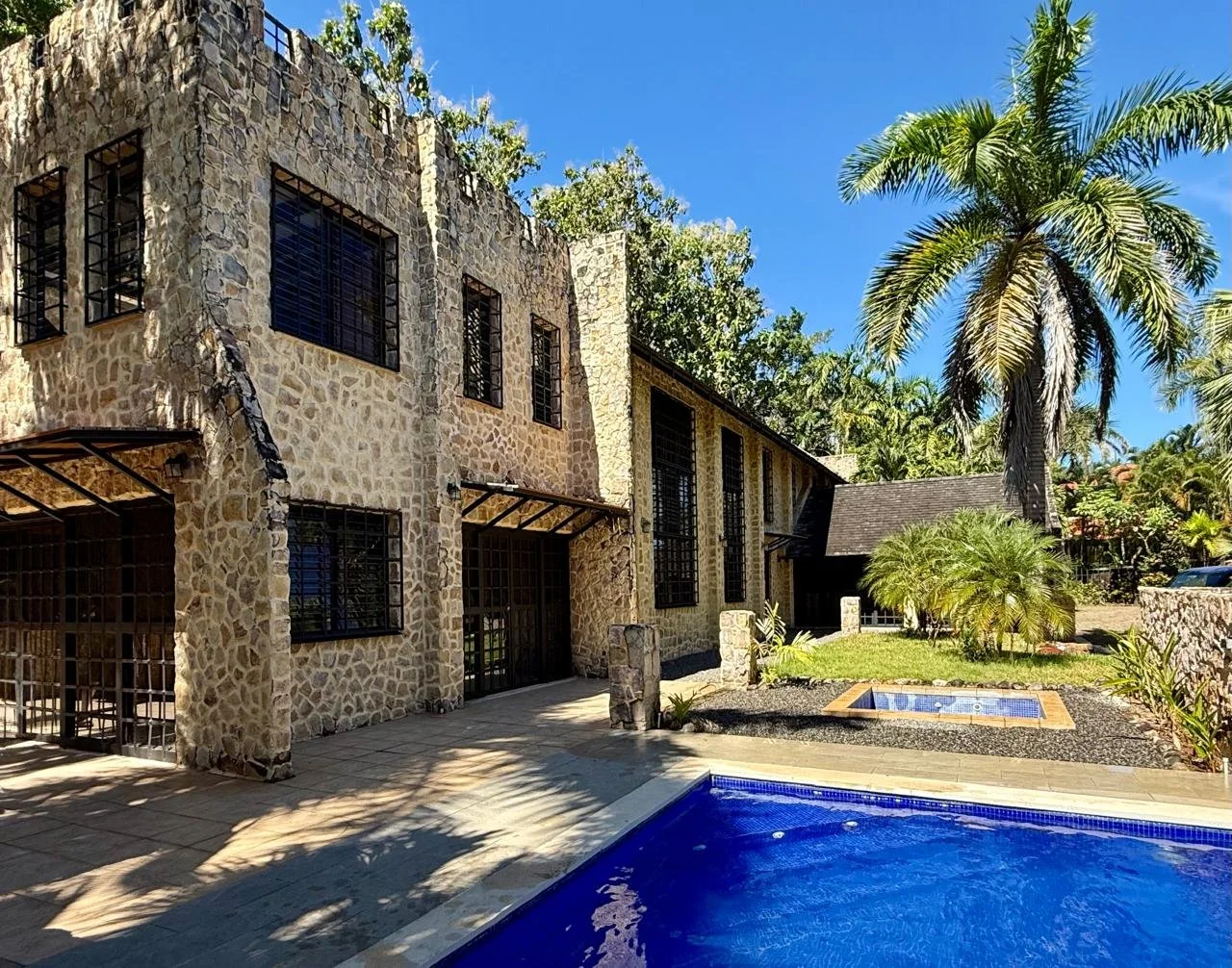 WhatsApp Image 2026-01-02 at 18.05.10 (21).jpeg