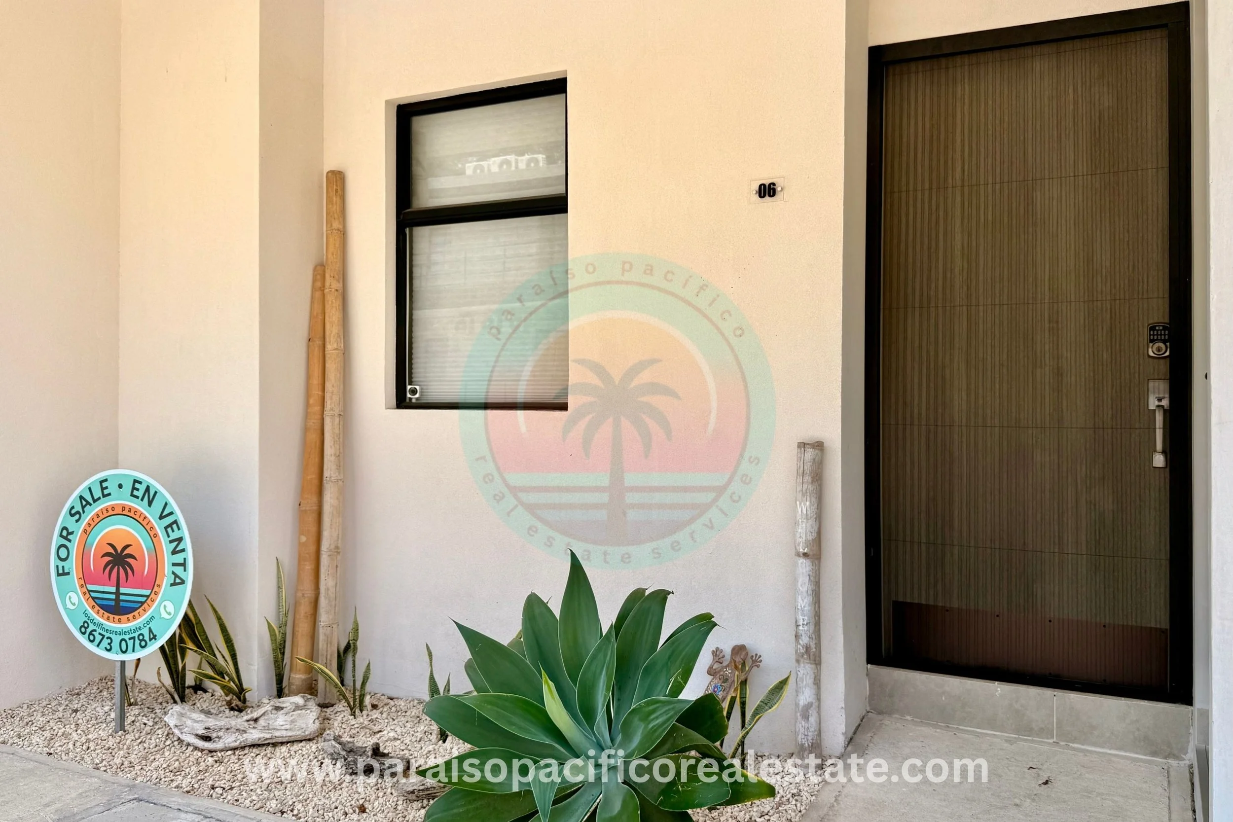 Azul 6 front door.jpg